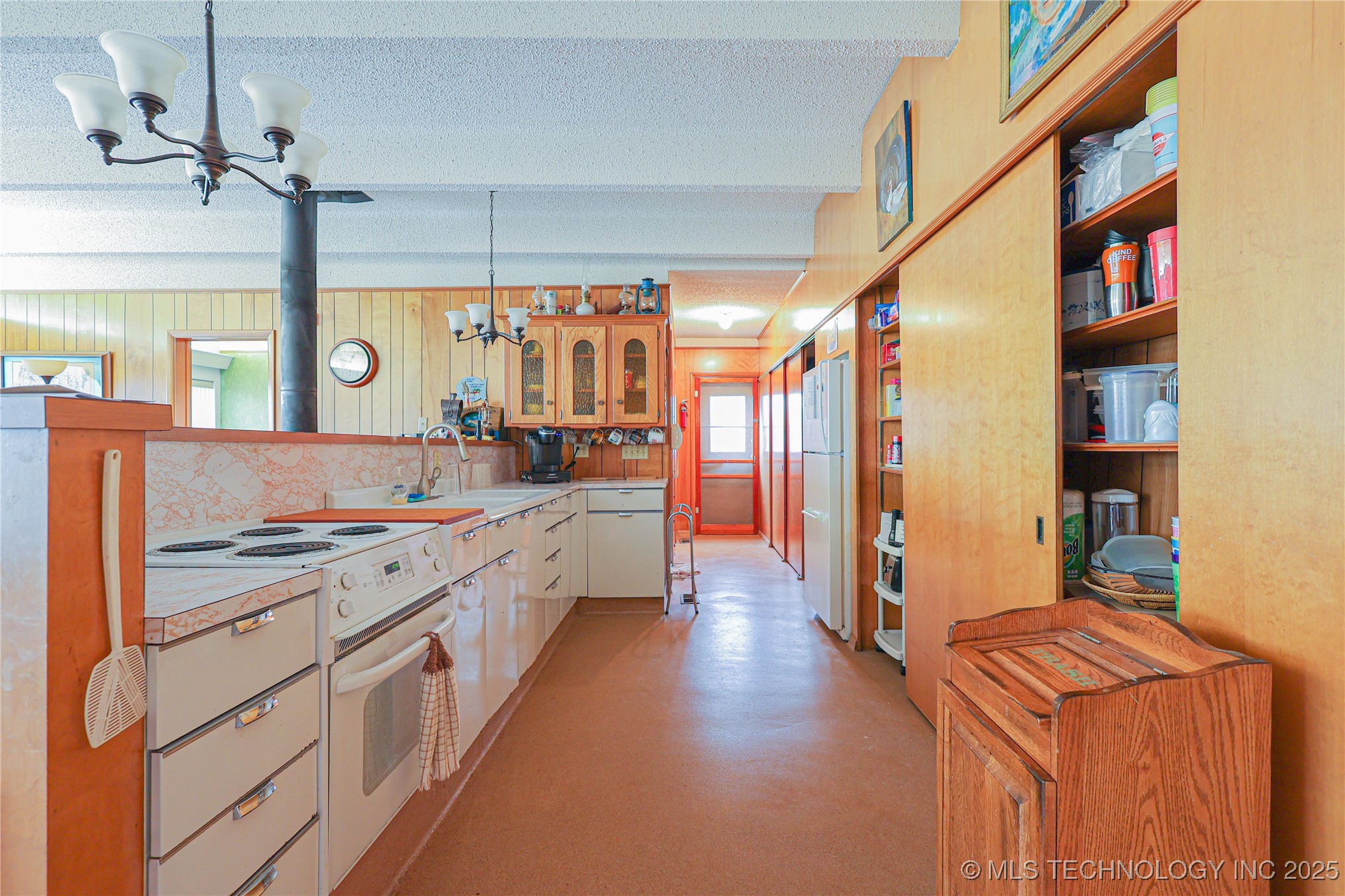 2664 Spence Sulphur OK 73086
