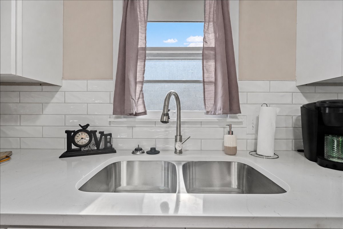 9178 E Marshall Place N Tulsa OK 74115
