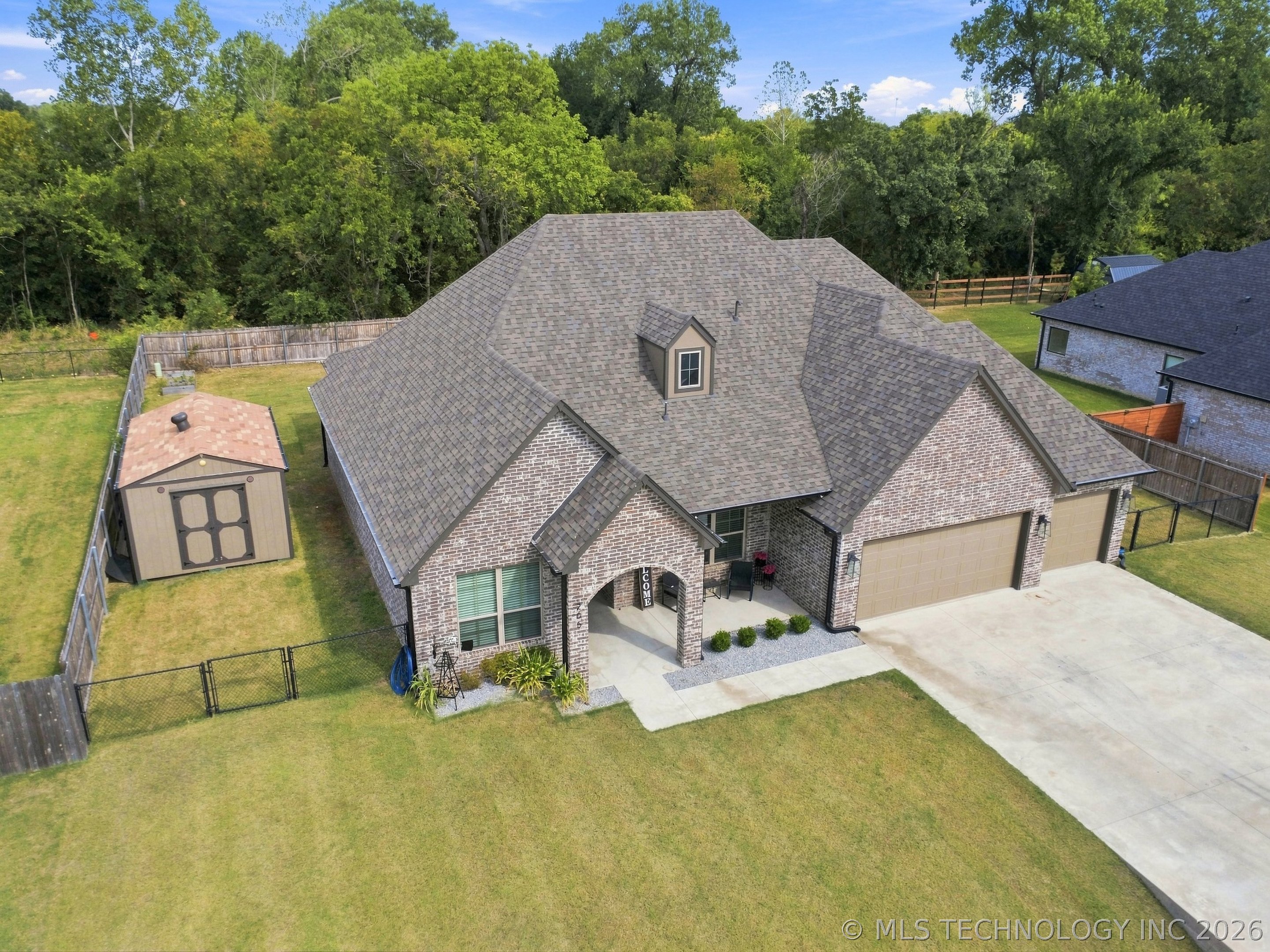 205 N Phillips Street Skiatook OK 74070