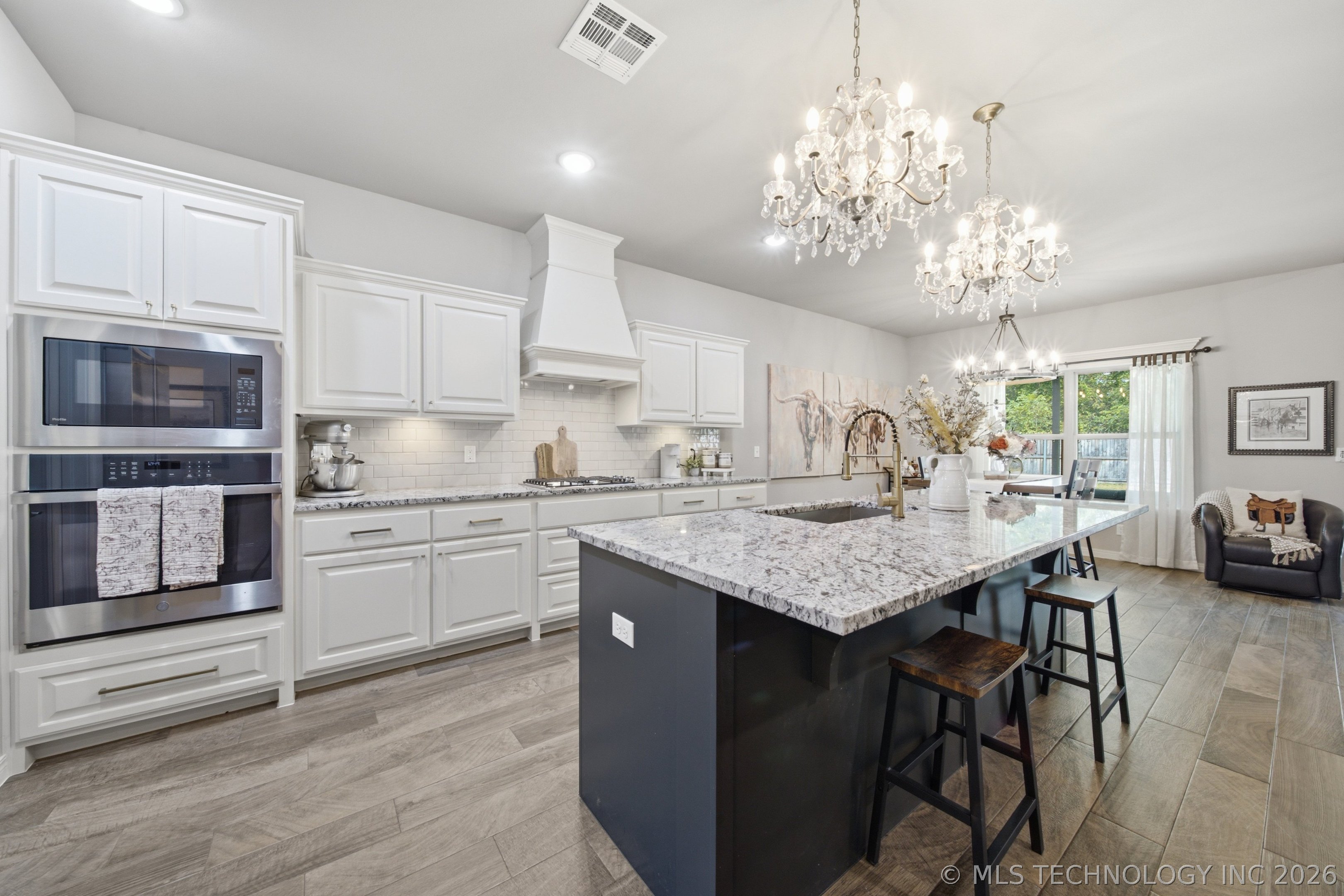 205 N Phillips Street Skiatook OK 74070