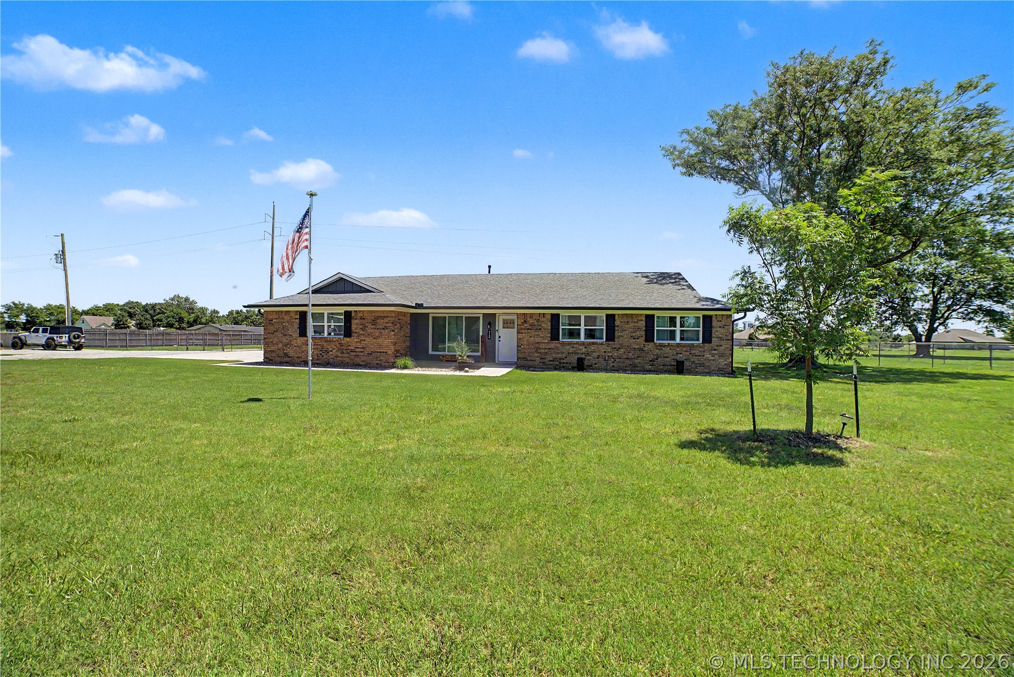 1120 S Sequoyah Drive Oologah OK 74053