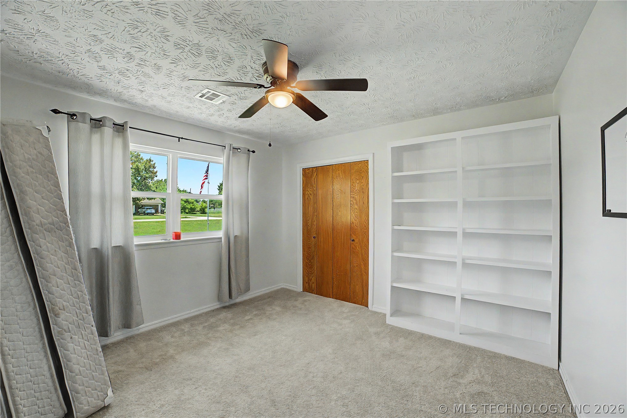 1120 S Sequoyah Drive Oologah OK 74053