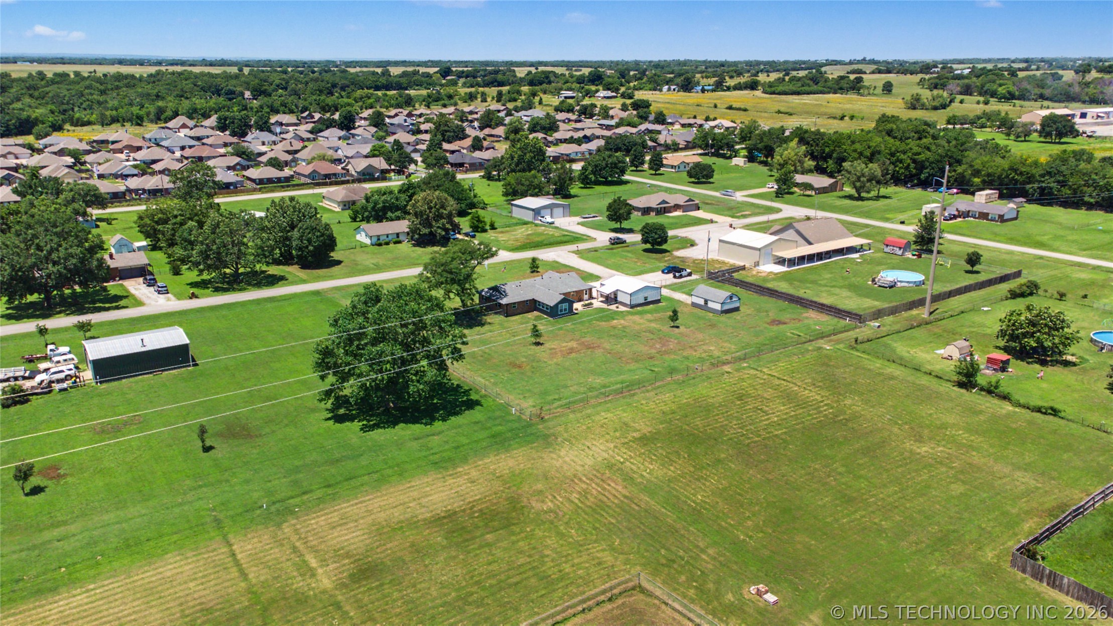 1120 S Sequoyah Drive Oologah OK 74053