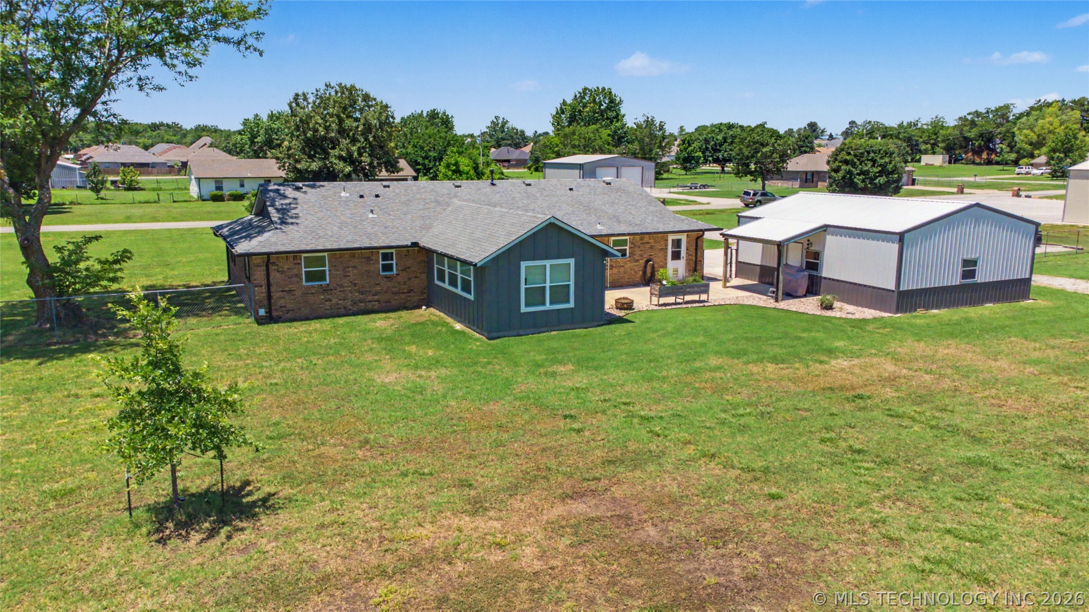 1120 S Sequoyah Drive Oologah OK 74053