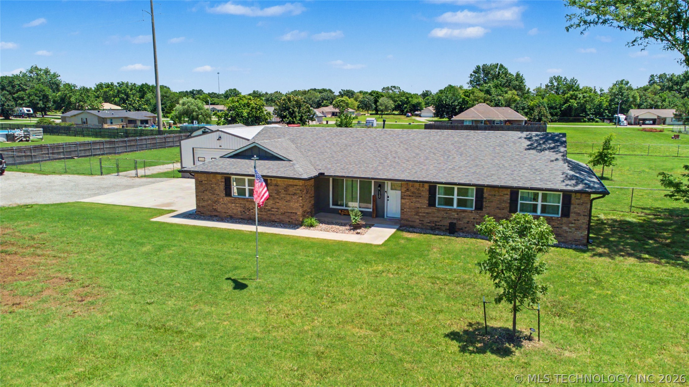1120 S Sequoyah Drive Oologah OK 74053