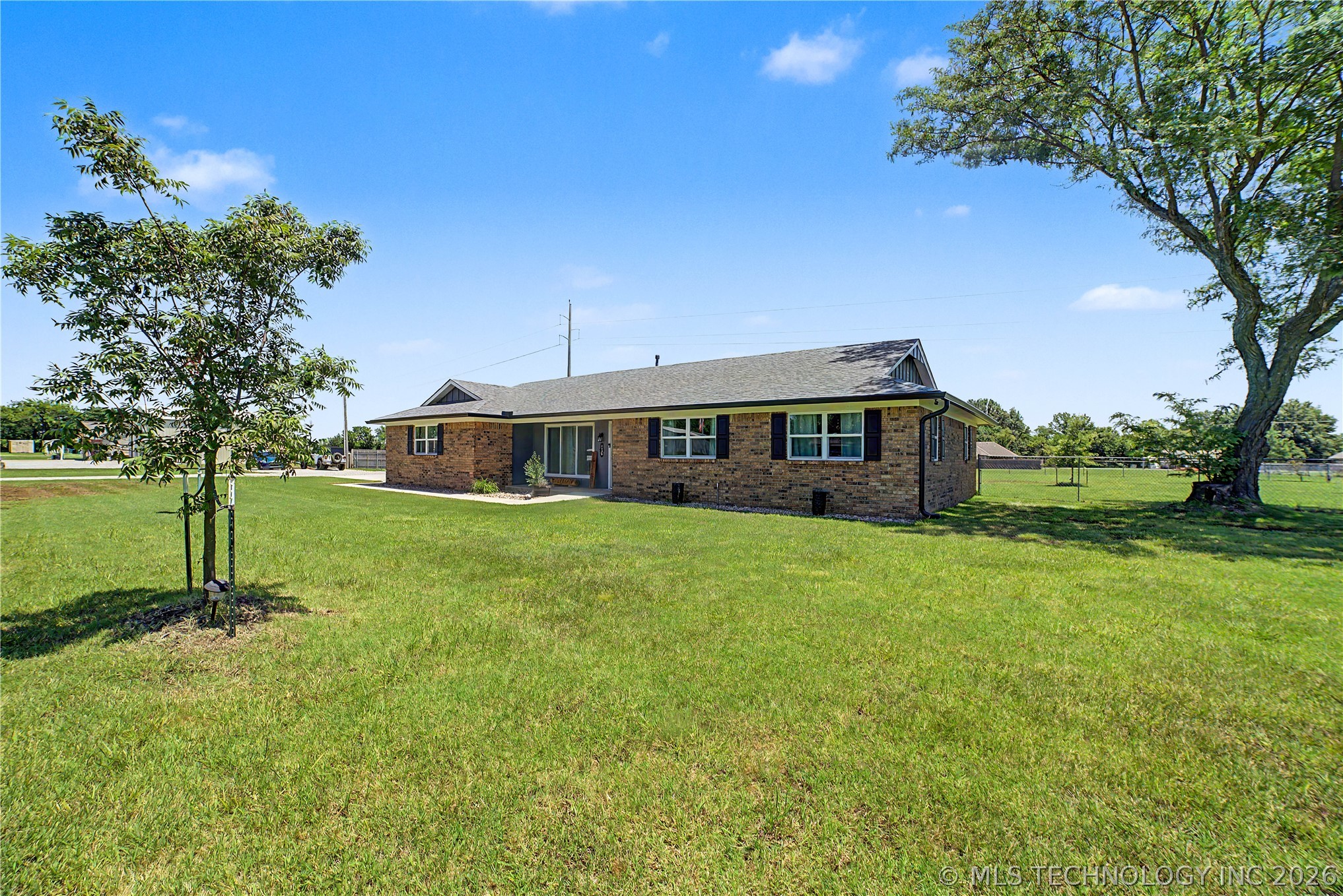 1120 S Sequoyah Drive Oologah OK 74053