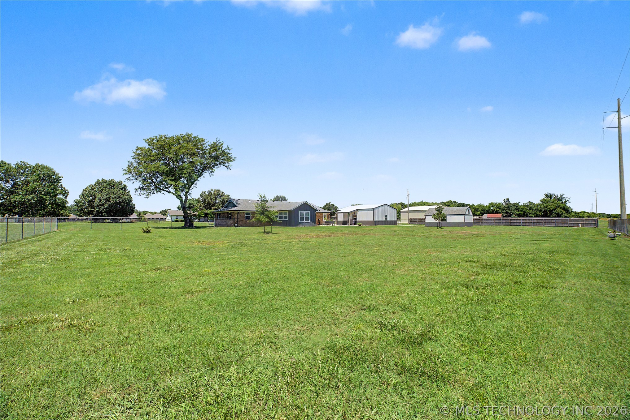 1120 S Sequoyah Drive Oologah OK 74053