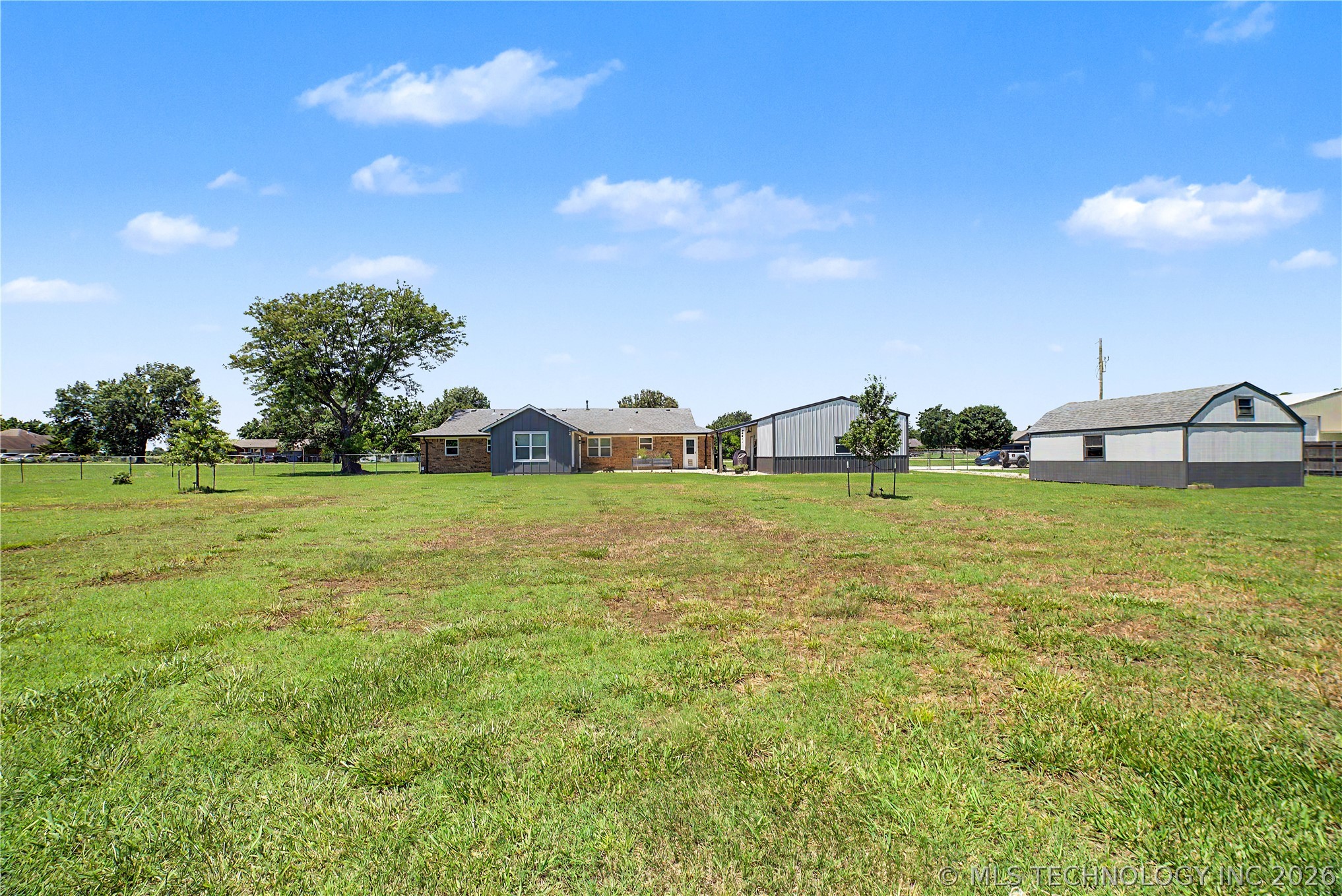 1120 S Sequoyah Drive Oologah OK 74053
