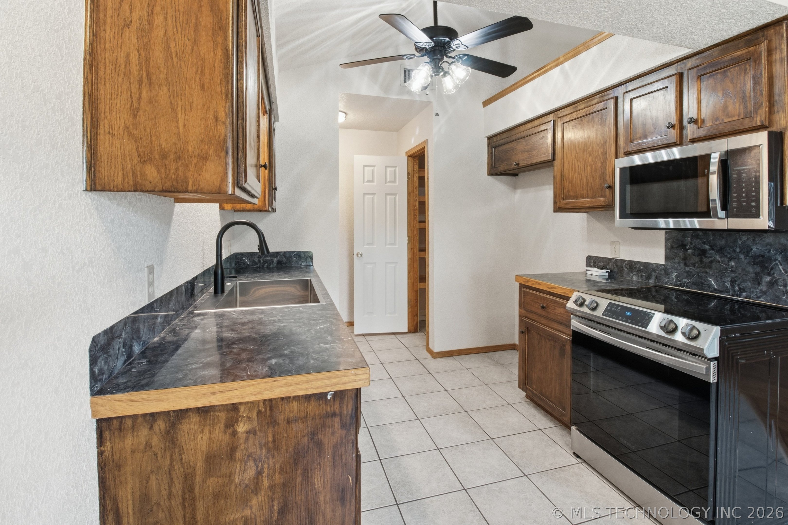 24 Natalie Lane Kiefer OK 74041