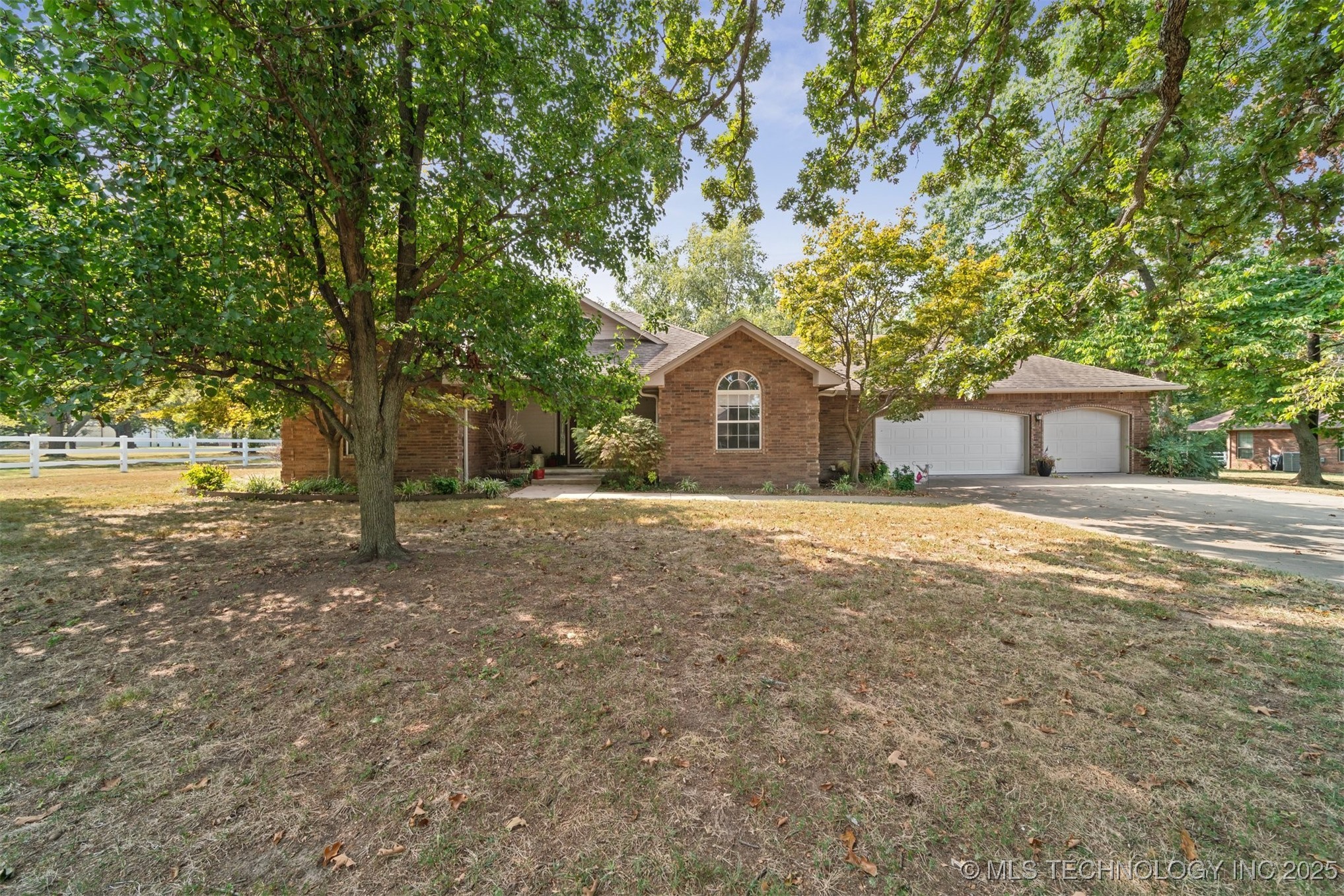 59399 E 288 Court Grove OK 74344