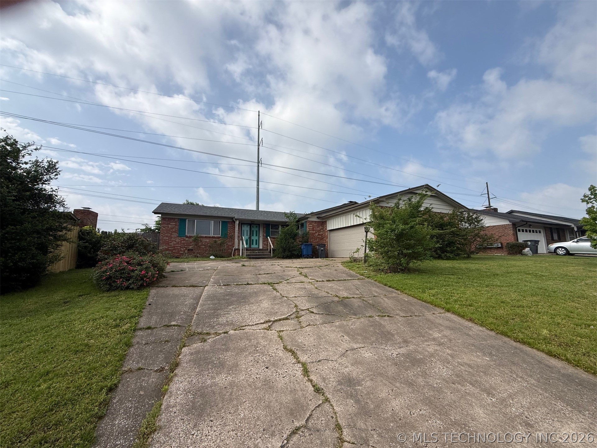 5962 E 36th Street S Tulsa OK 74135