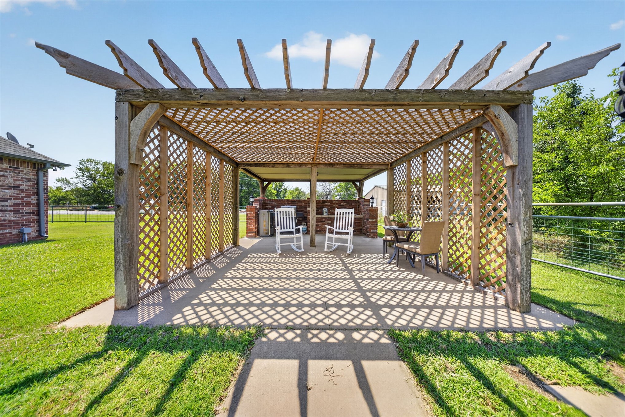 9728 S 431 Road Chouteau OK 74337