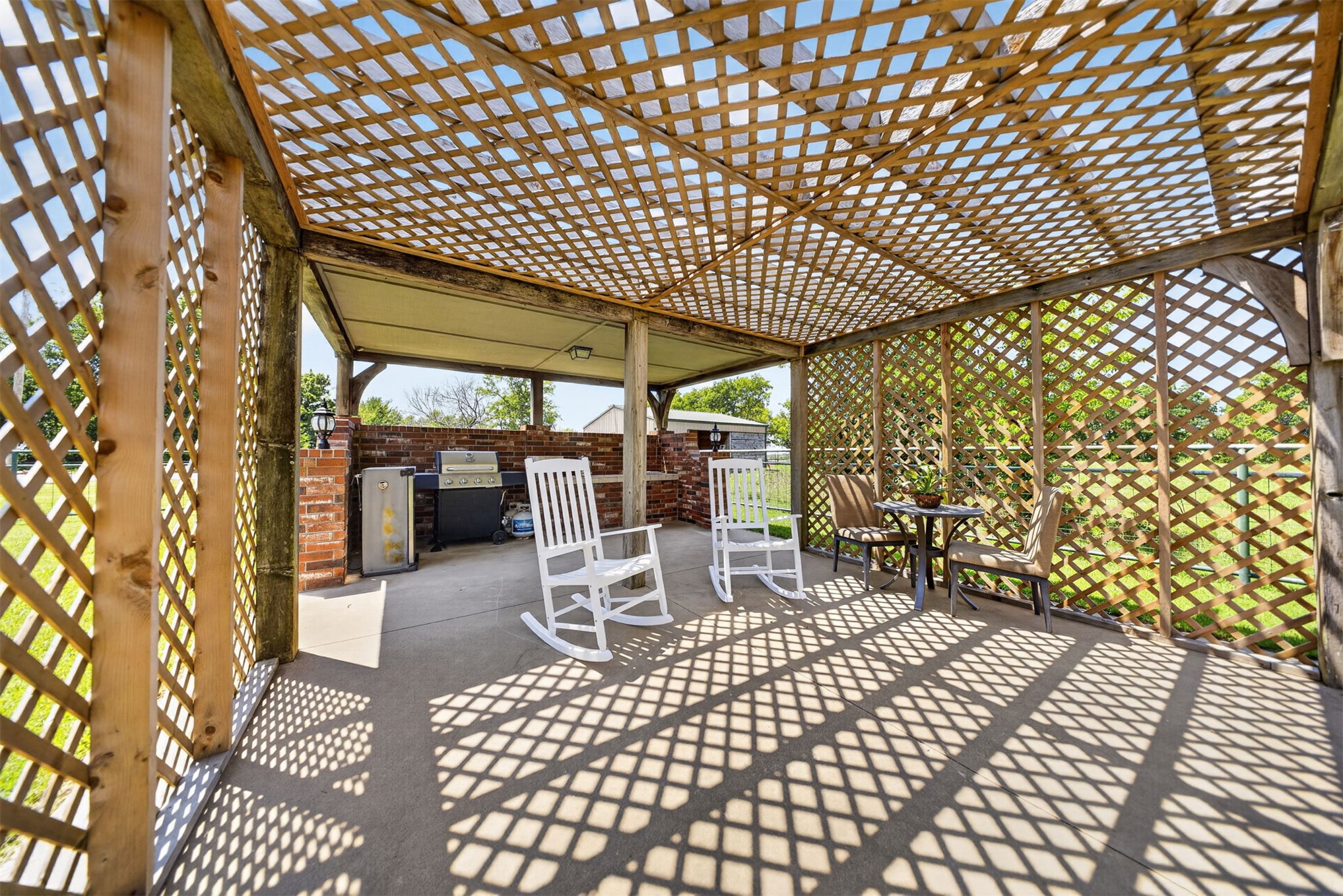 9728 S 431 Road Chouteau OK 74337