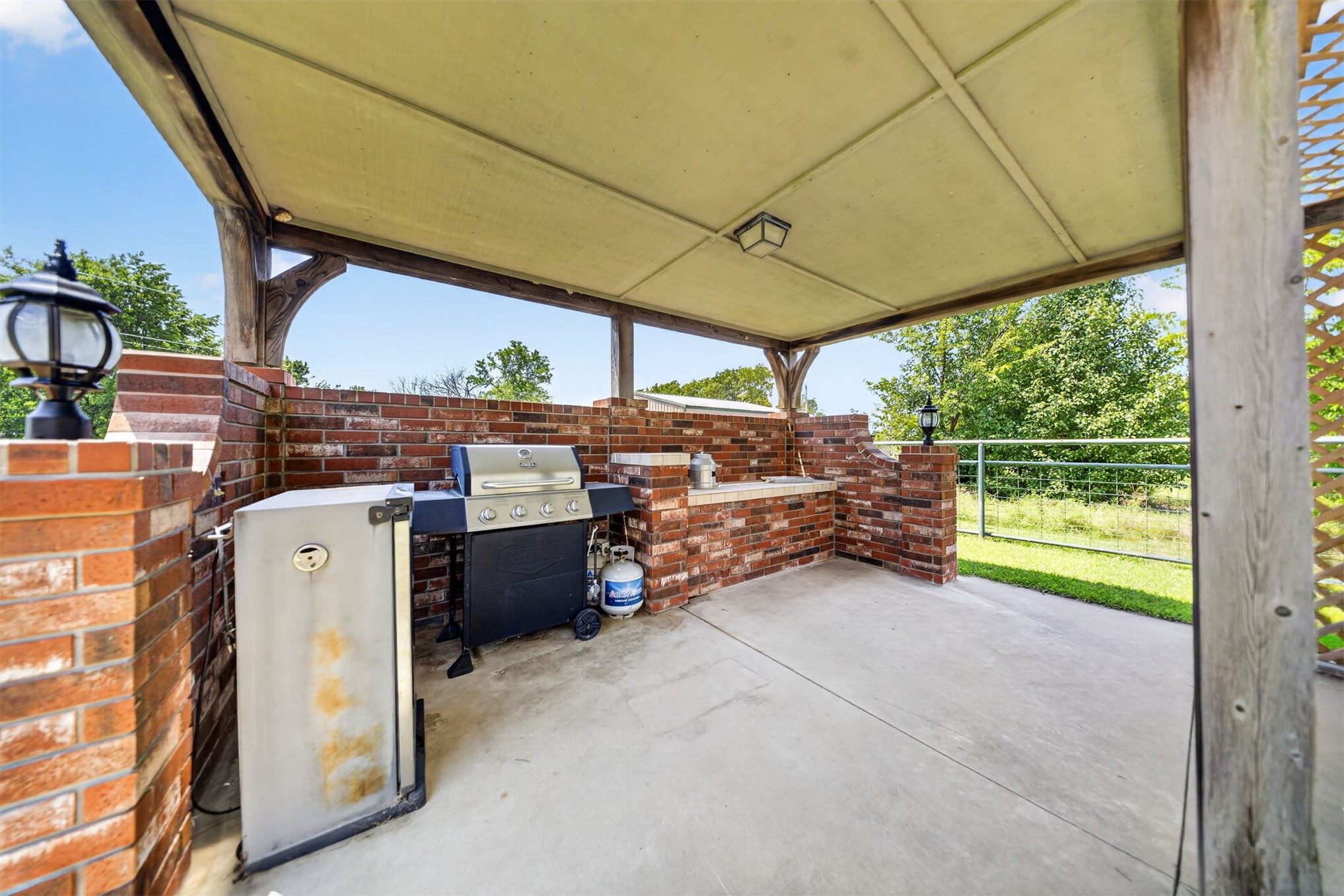 9728 S 431 Road Chouteau OK 74337