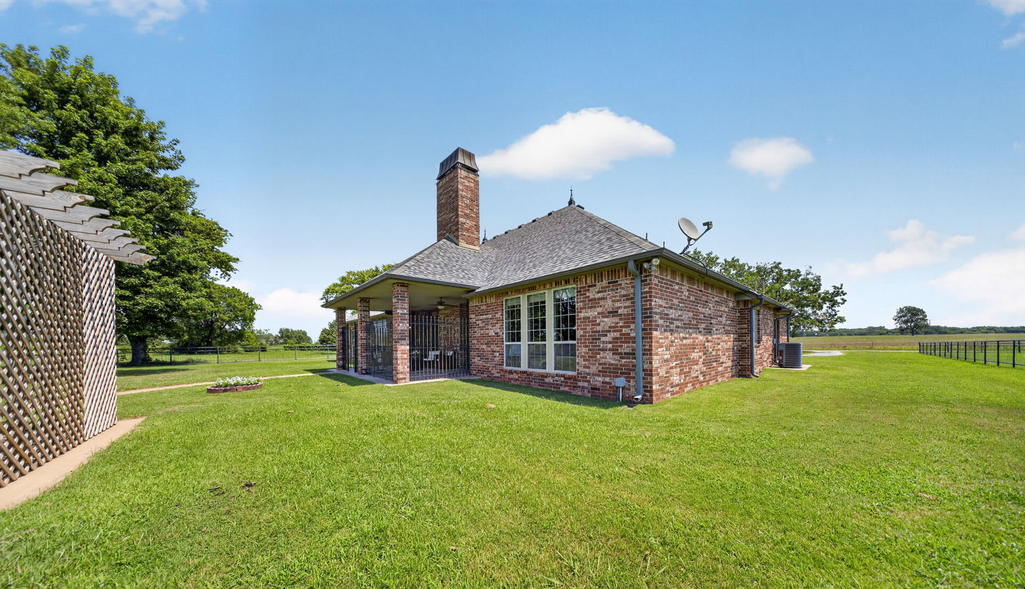 9728 S 431 Road Chouteau OK 74337