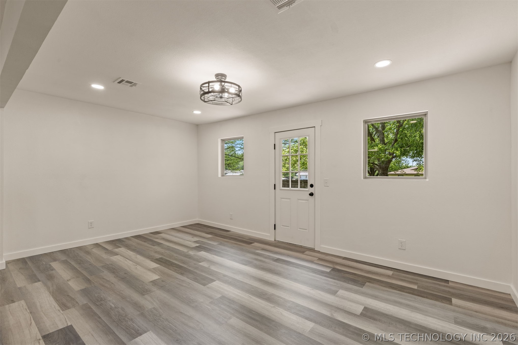 912 S Garfield Avenue Wagoner OK 74467