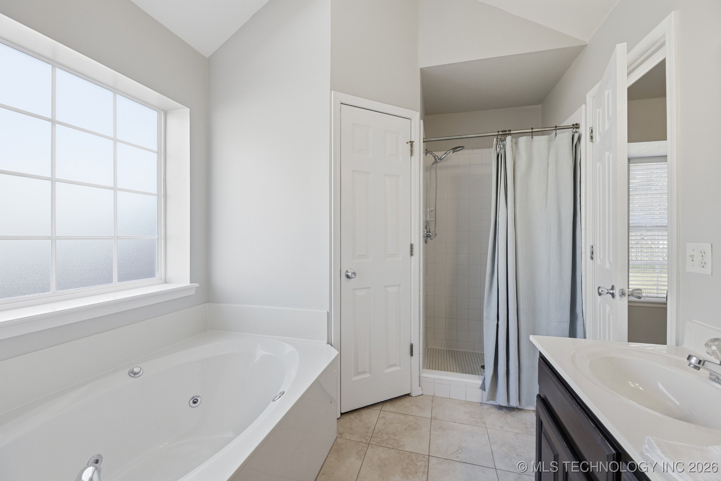 5305 S Maple Place Broken Arrow OK 74011