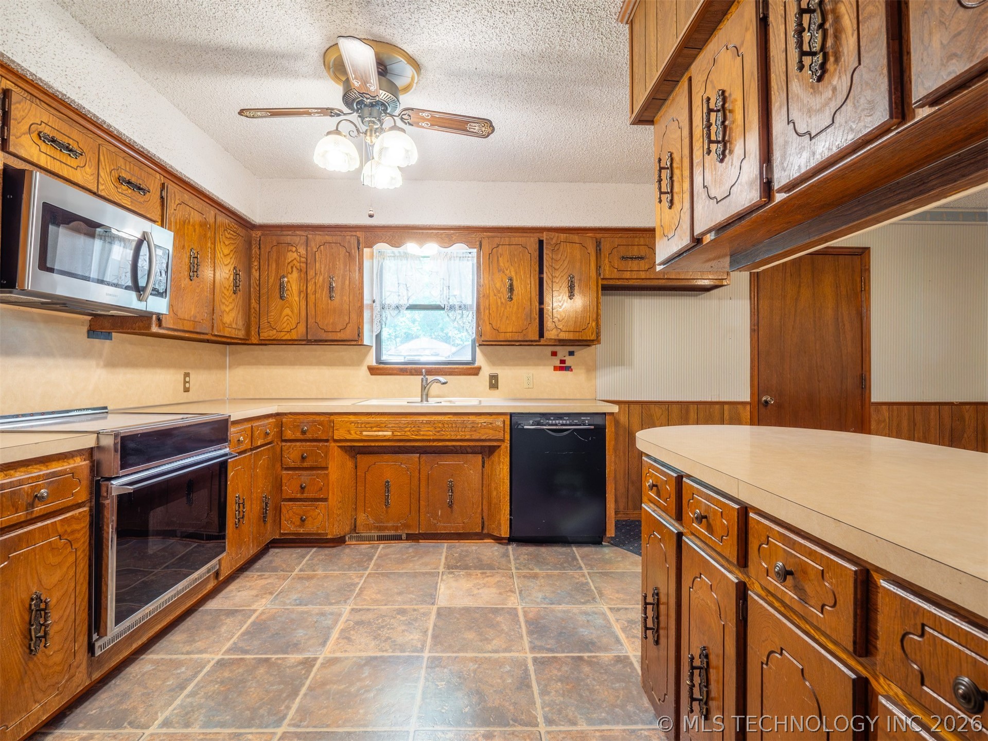350 SW 4th Street Krebs OK 74462