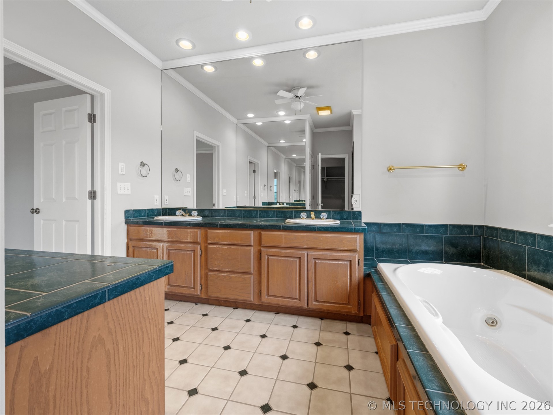 1430 S 177th East Avenue Tulsa OK 74108