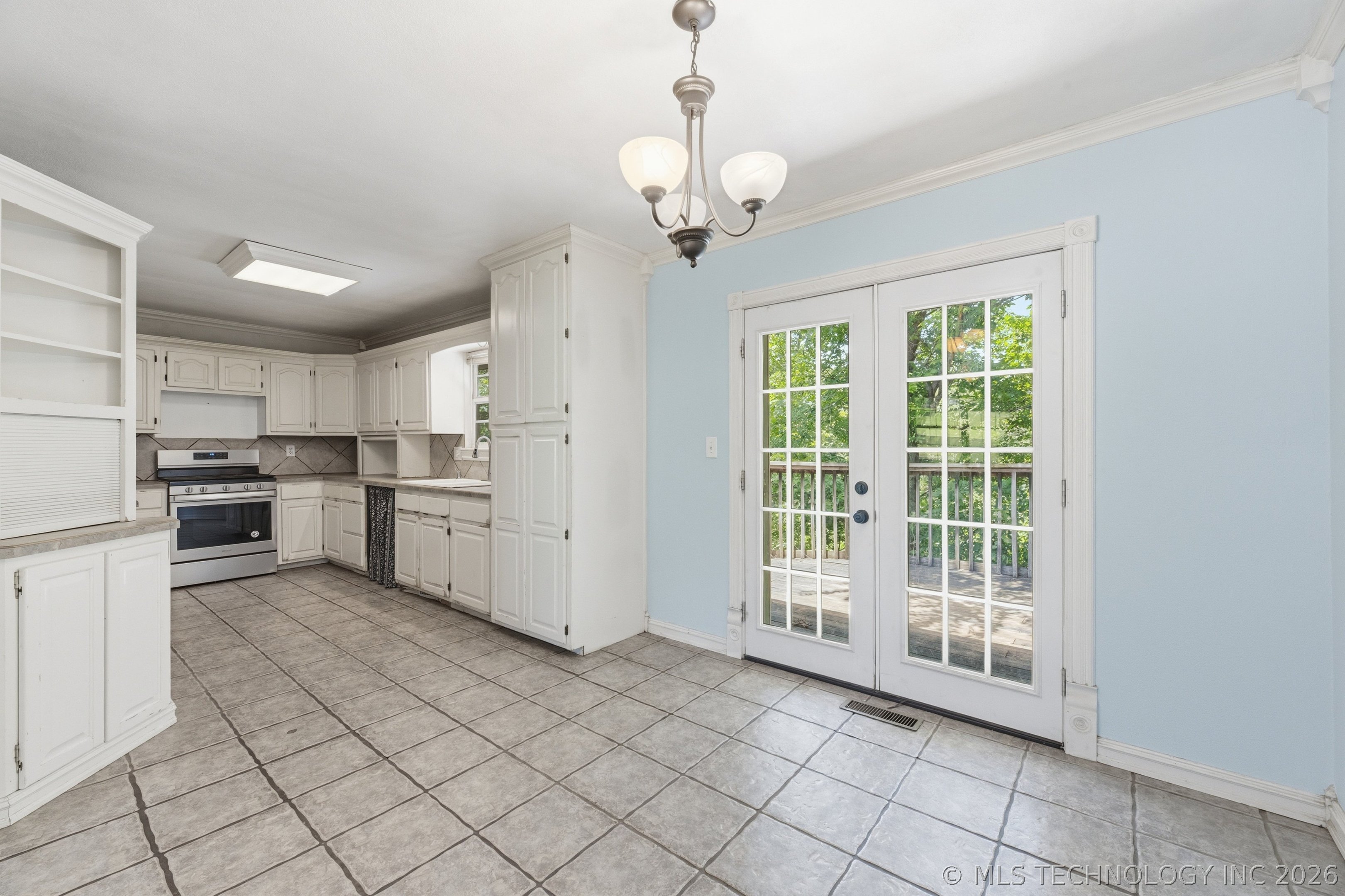 13685 E Crestview Drive Claremore OK 74019