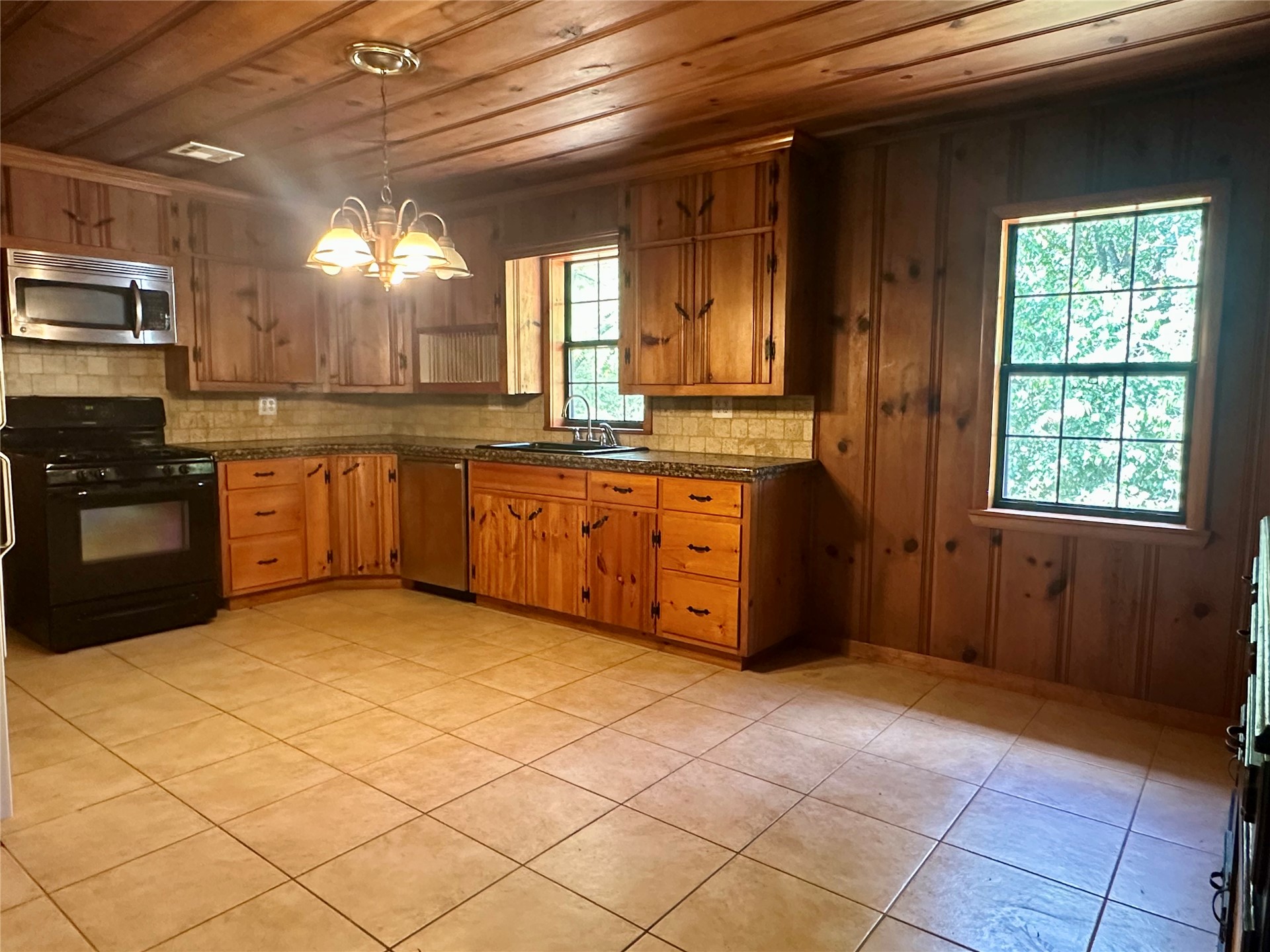 14620 N 120 Road Okmulgee OK 74447