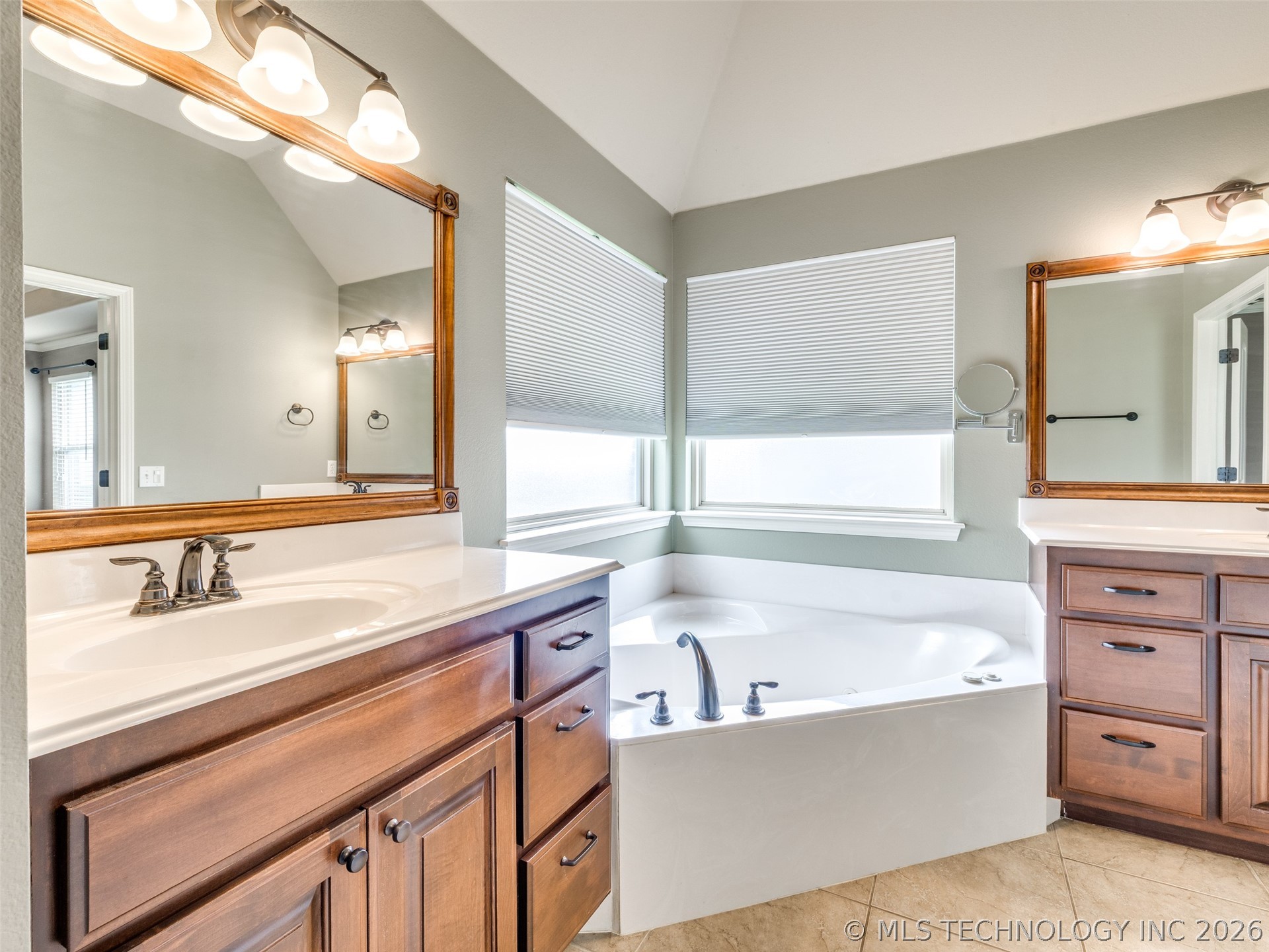9225 N 143rd Eastavenue Owasso OK 74055