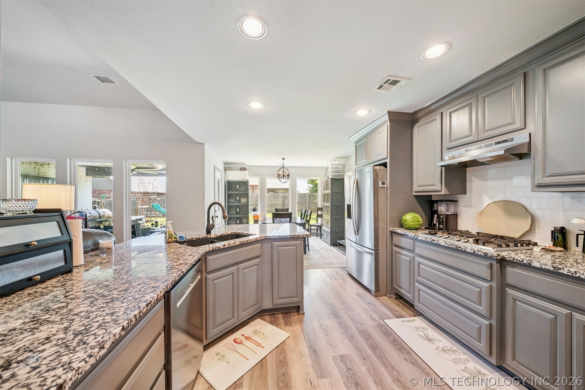 6001 S 13th Street Broken Arrow OK 74011