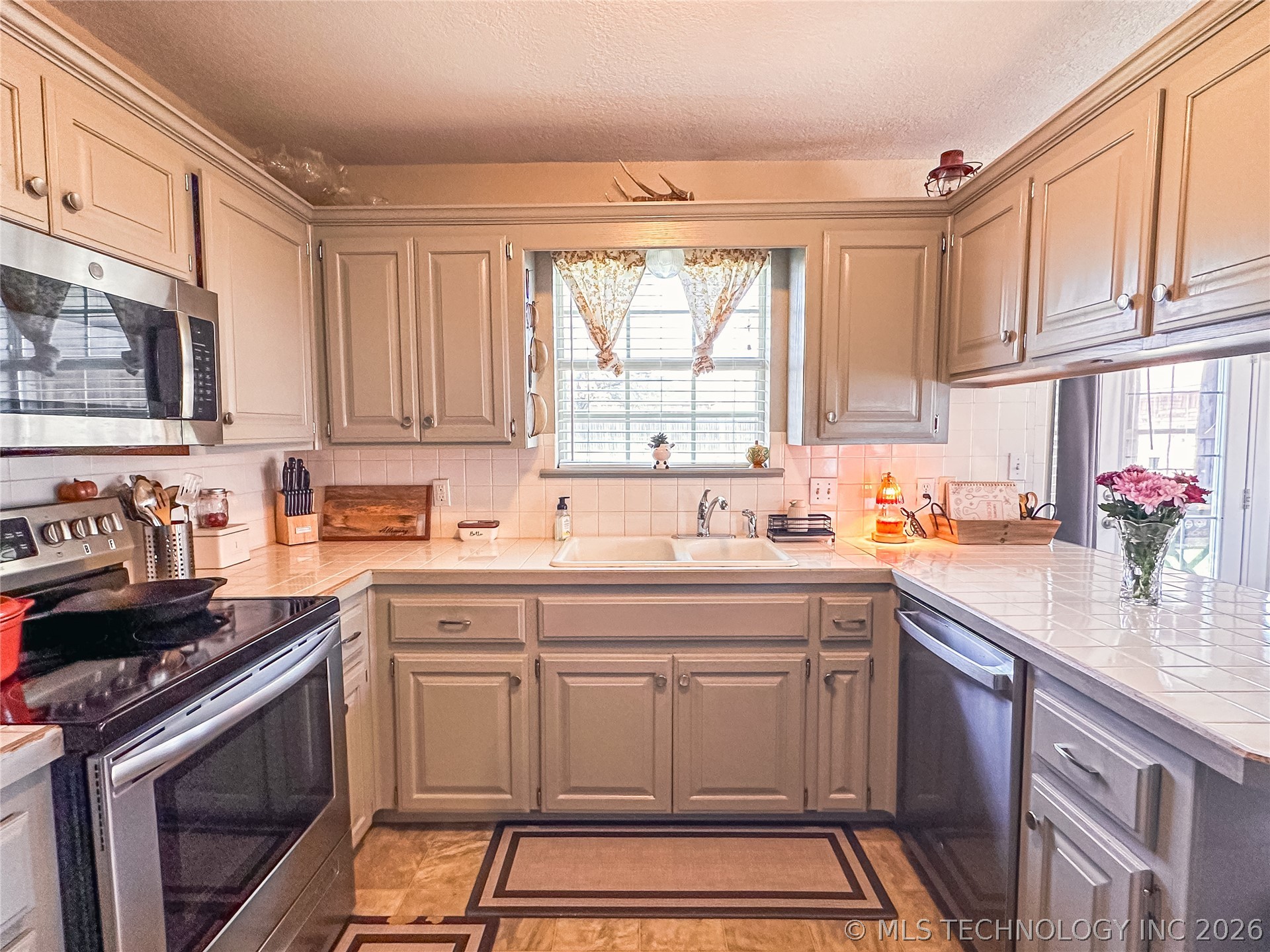4005 Chaucer Street Muskogee OK 74403