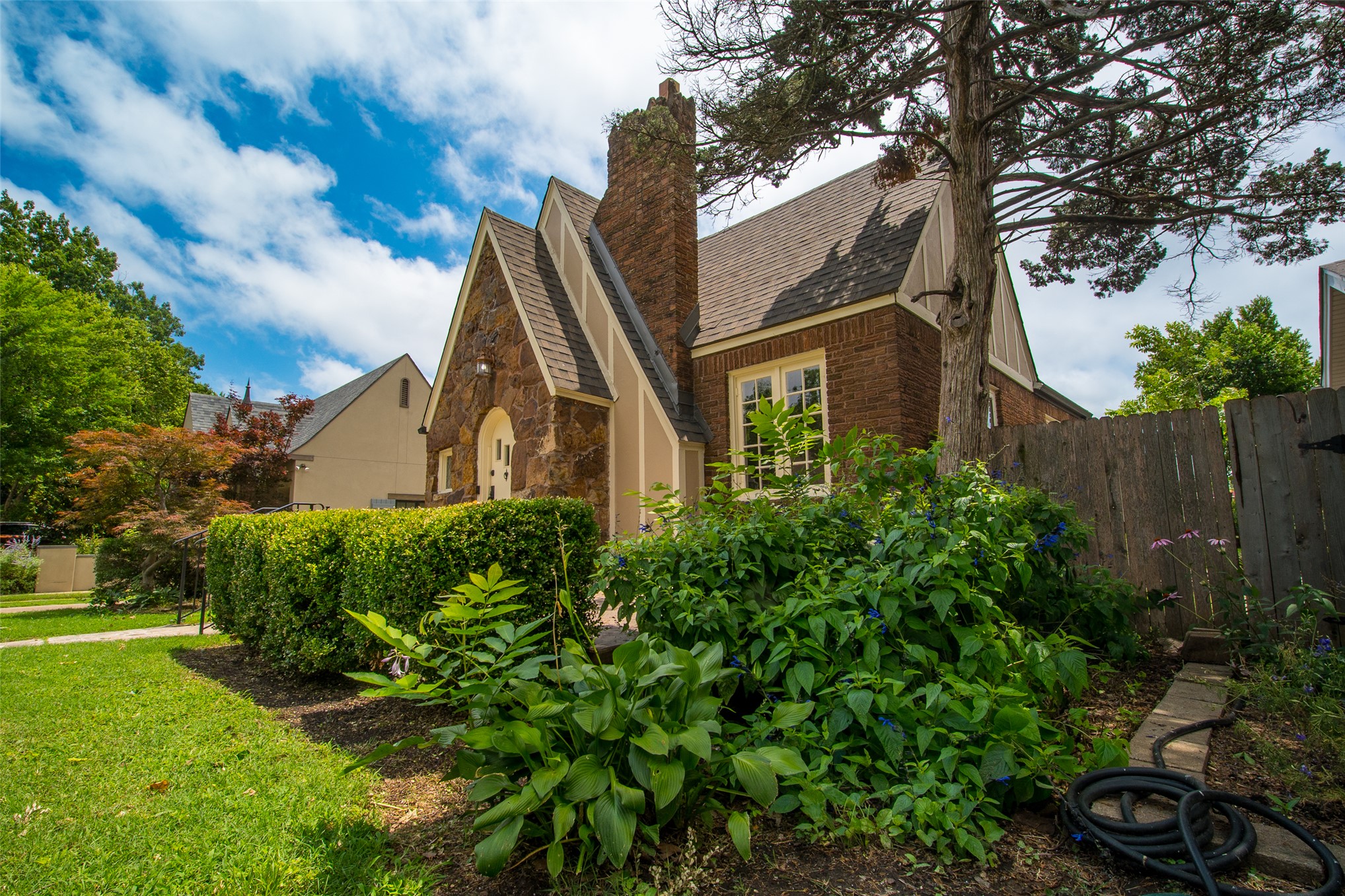 2124 E 19th Street Tulsa OK 74104