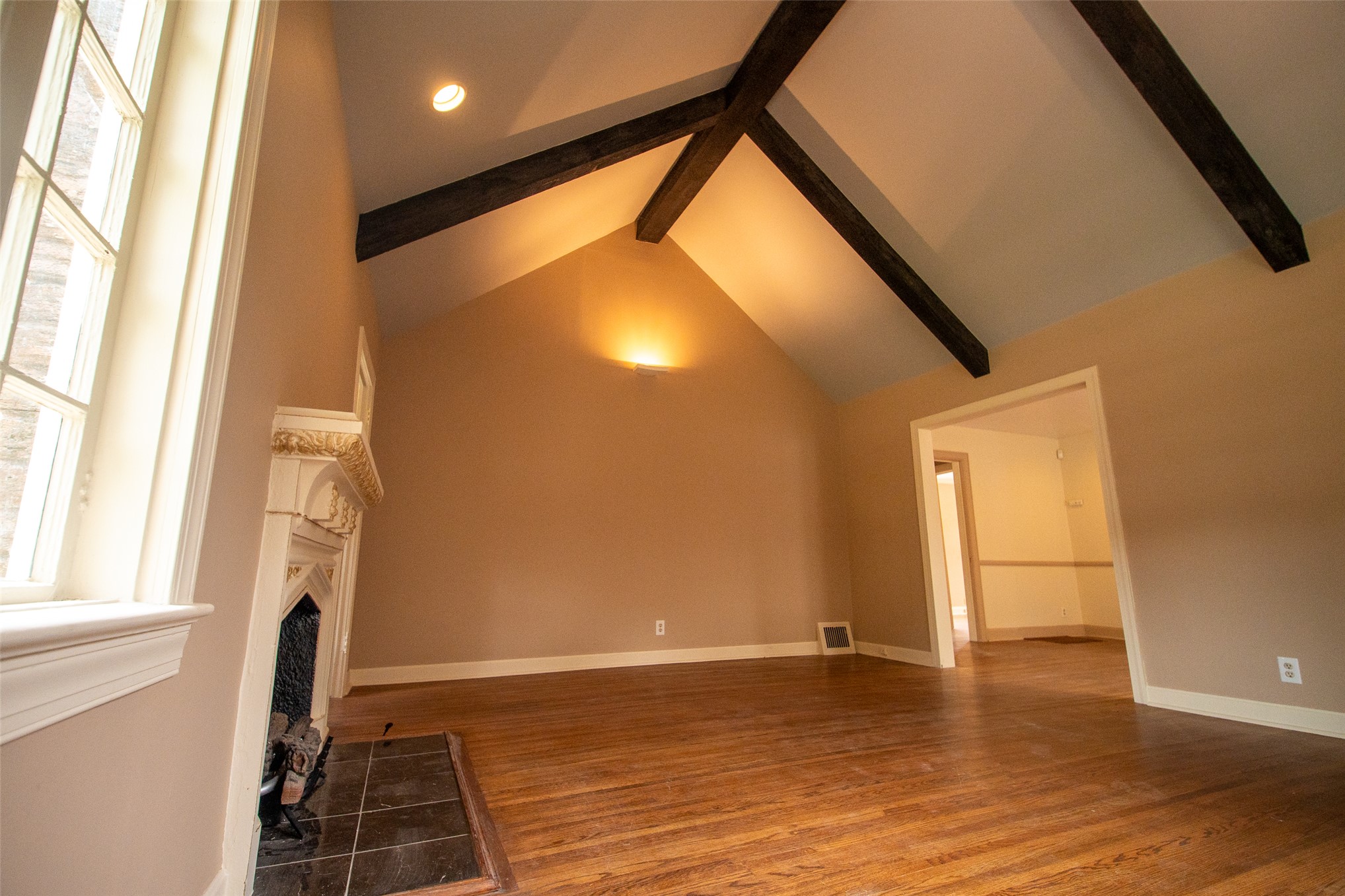 2124 E 19th Street Tulsa OK 74104