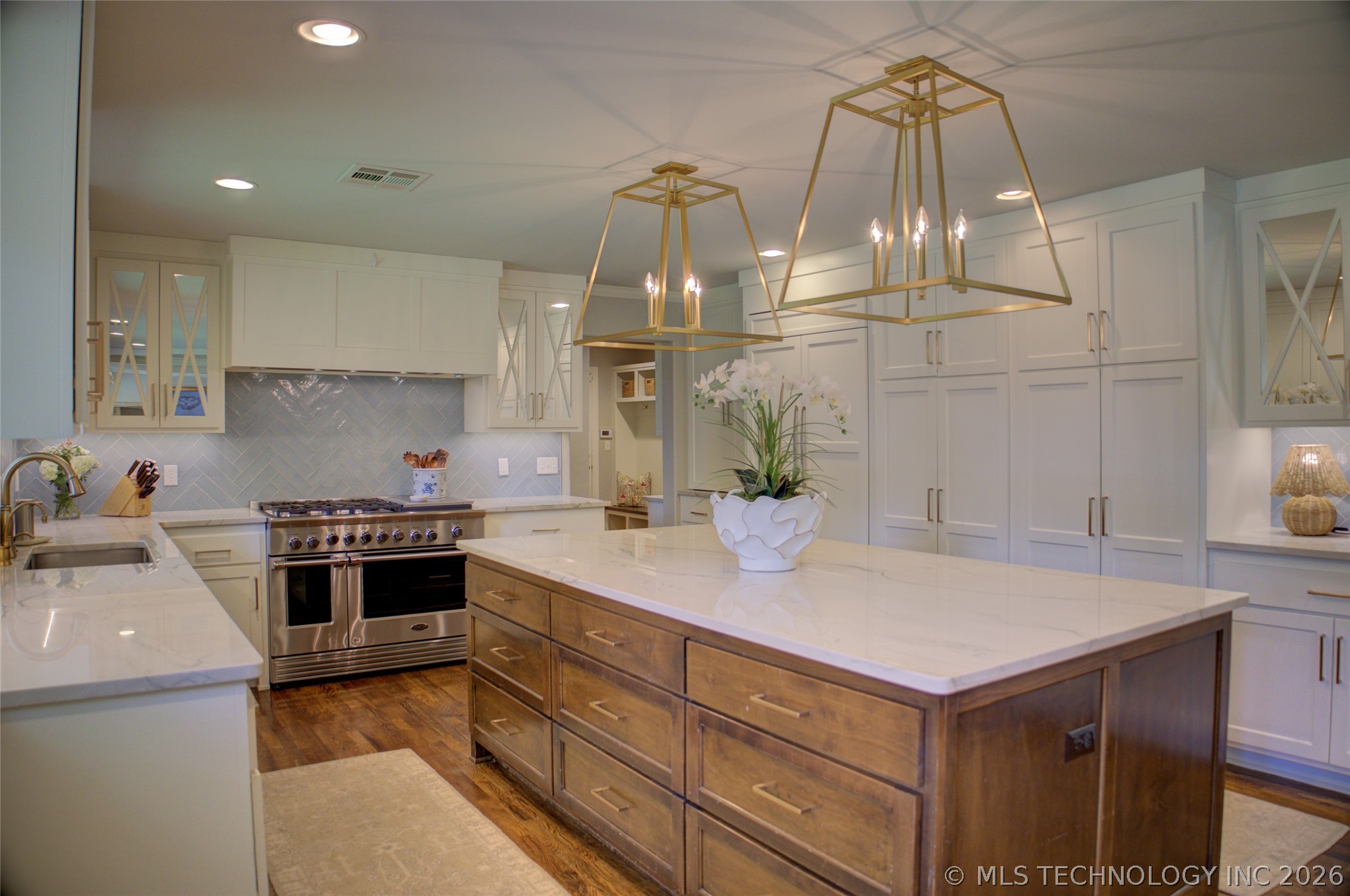 4728 S Lewis Court Tulsa OK 74105