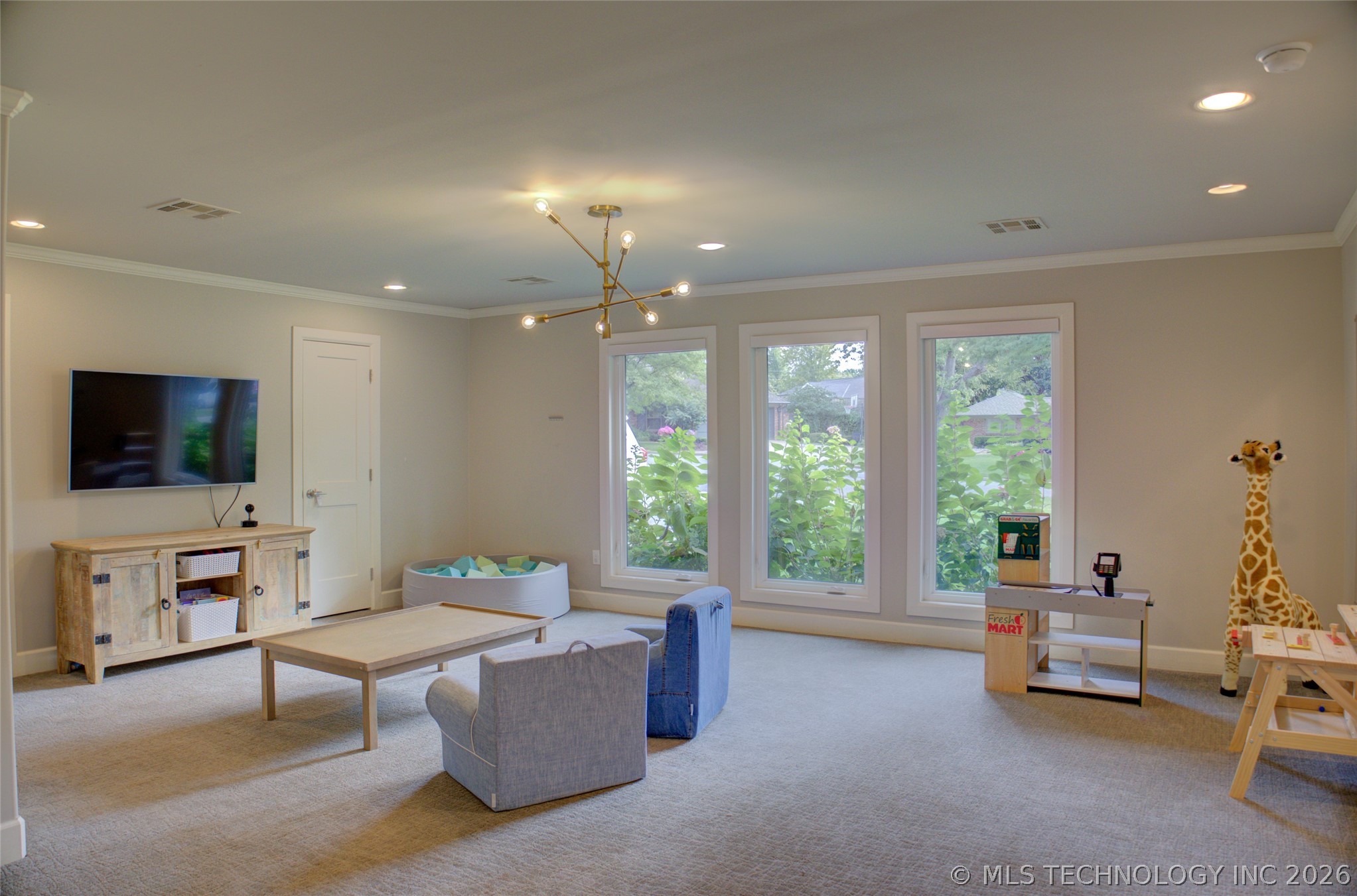 4728 S Lewis Court Tulsa OK 74105