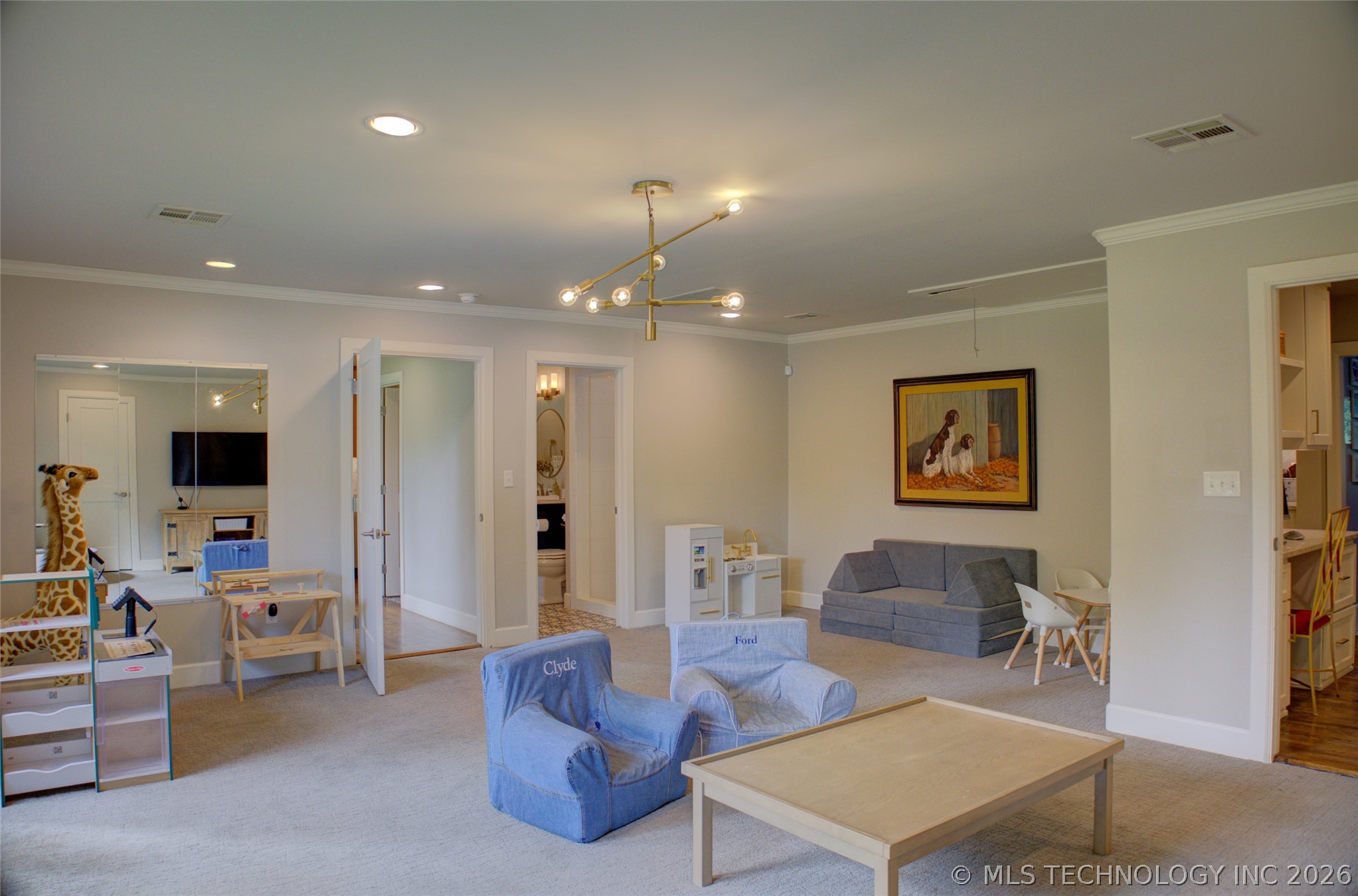 4728 S Lewis Court Tulsa OK 74105