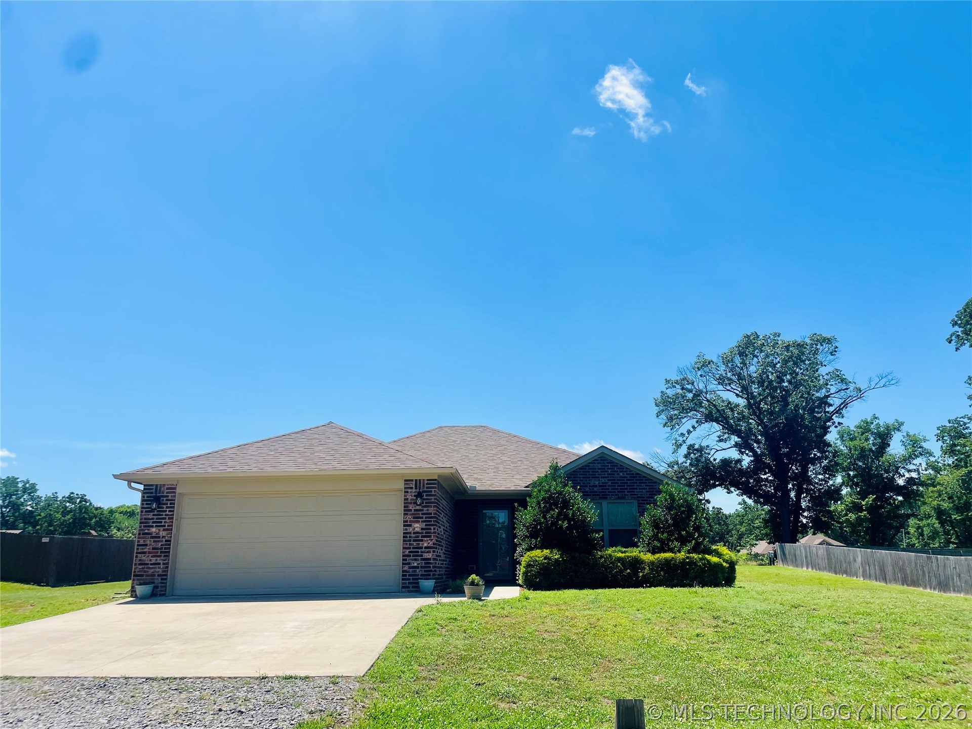 12939 W Hawthorne Crossing Tahlequah OK 74464