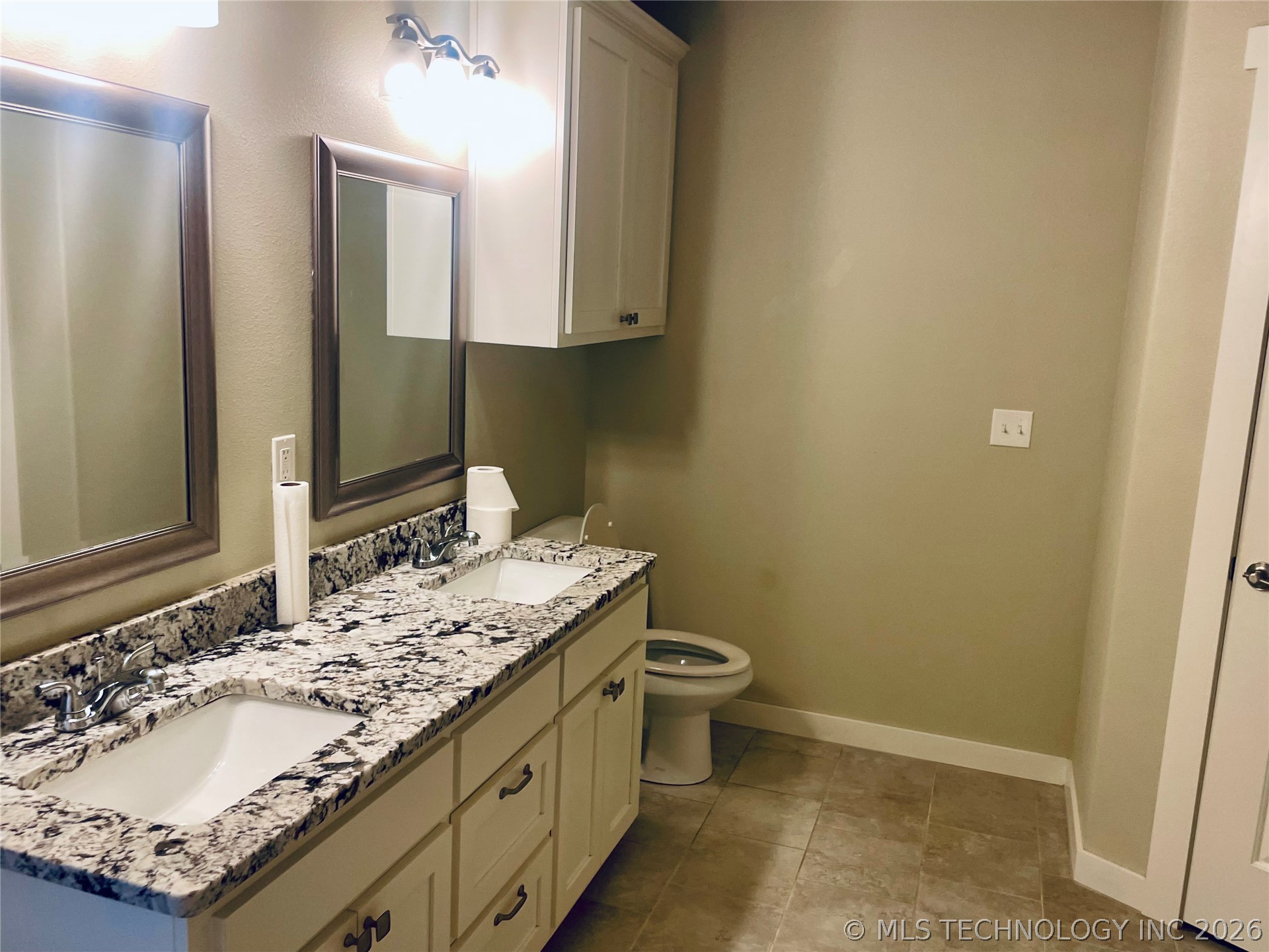 12939 W Hawthorne Crossing Tahlequah OK 74464