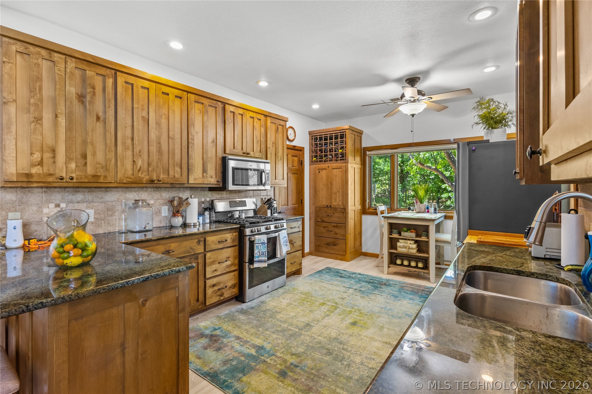 1807 Rose Lane Eufaula OK 74432