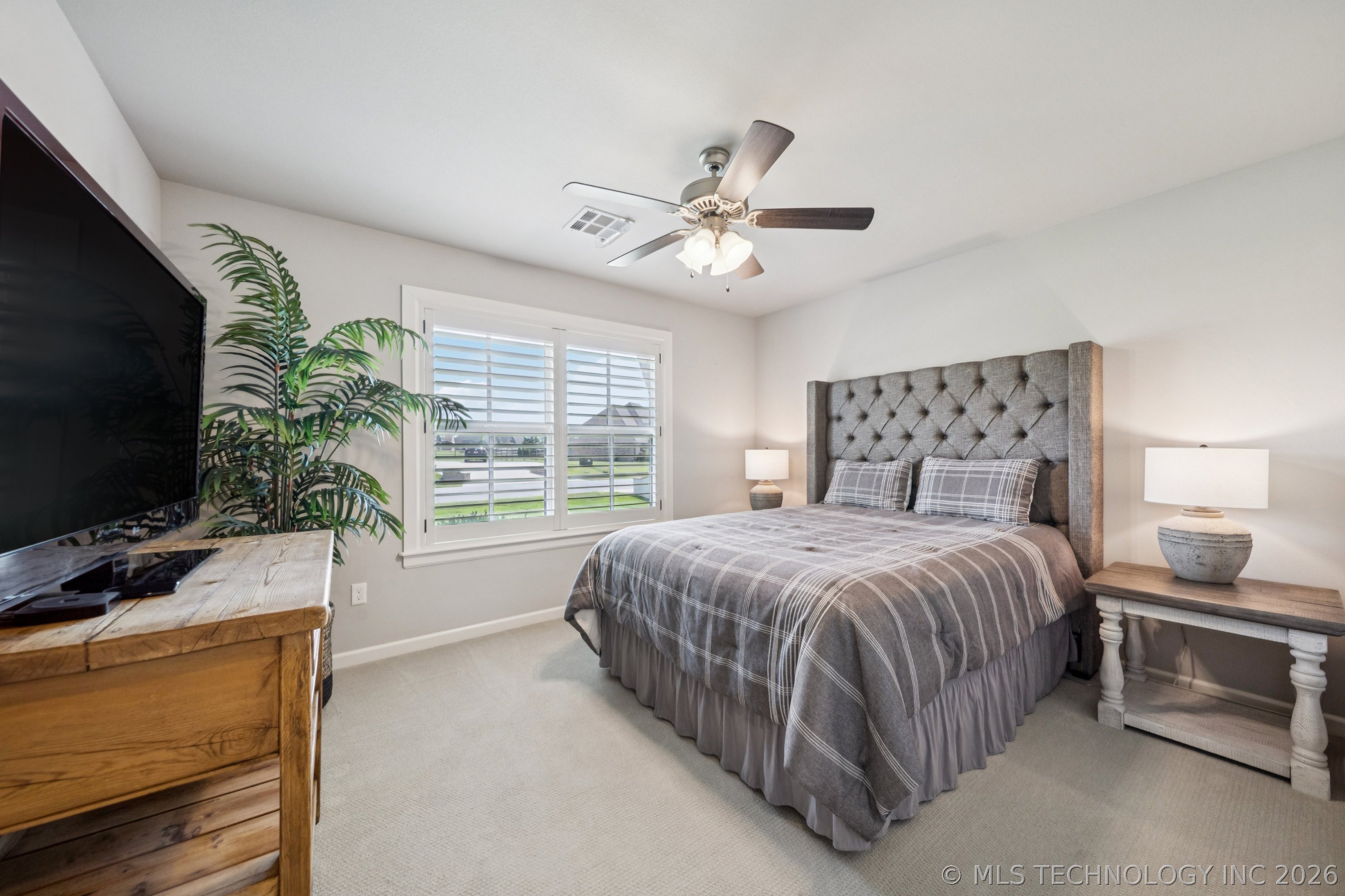 6270 N Creekwood Drive Owasso OK 74055