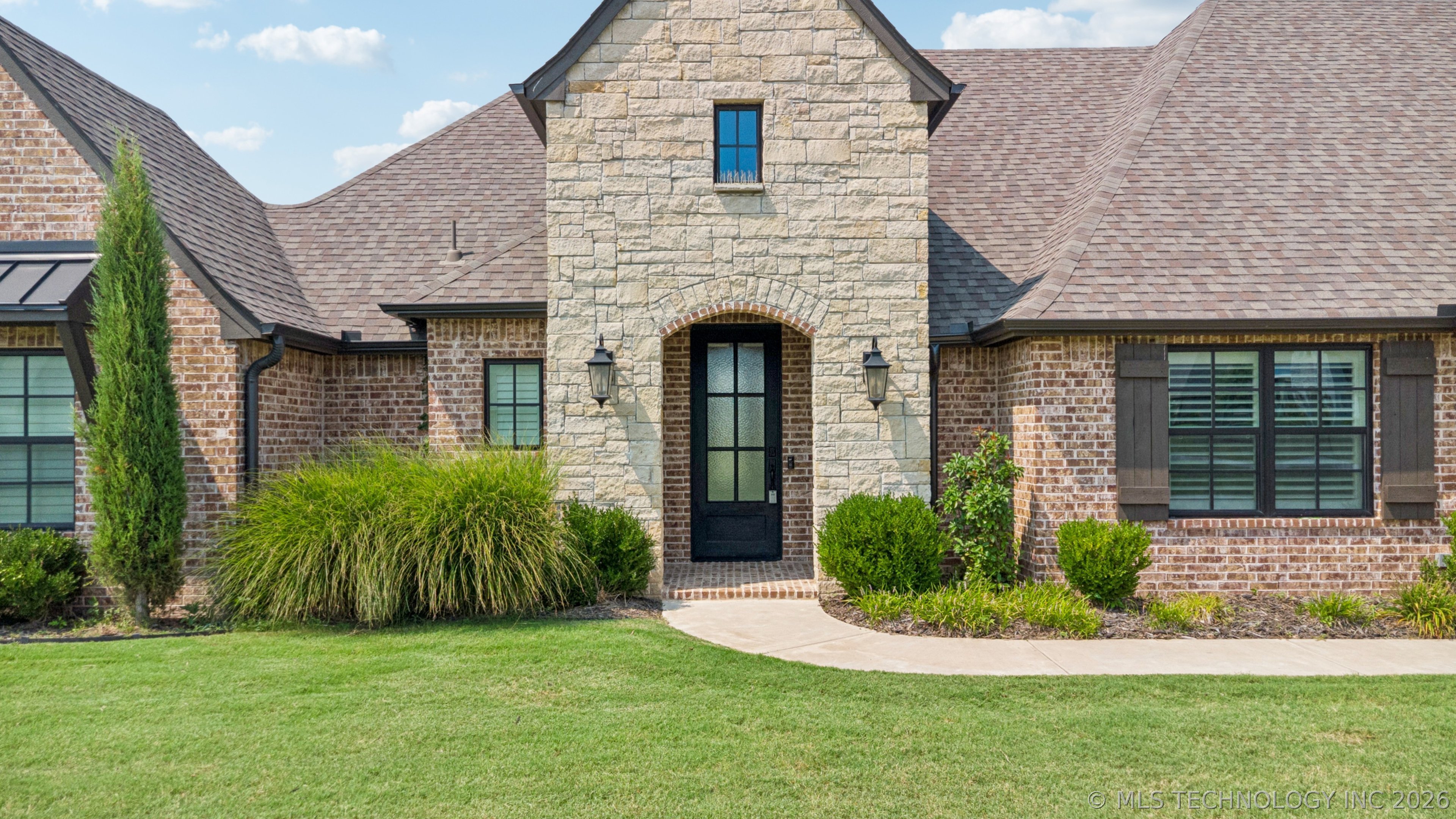6270 N Creekwood Drive Owasso OK 74055