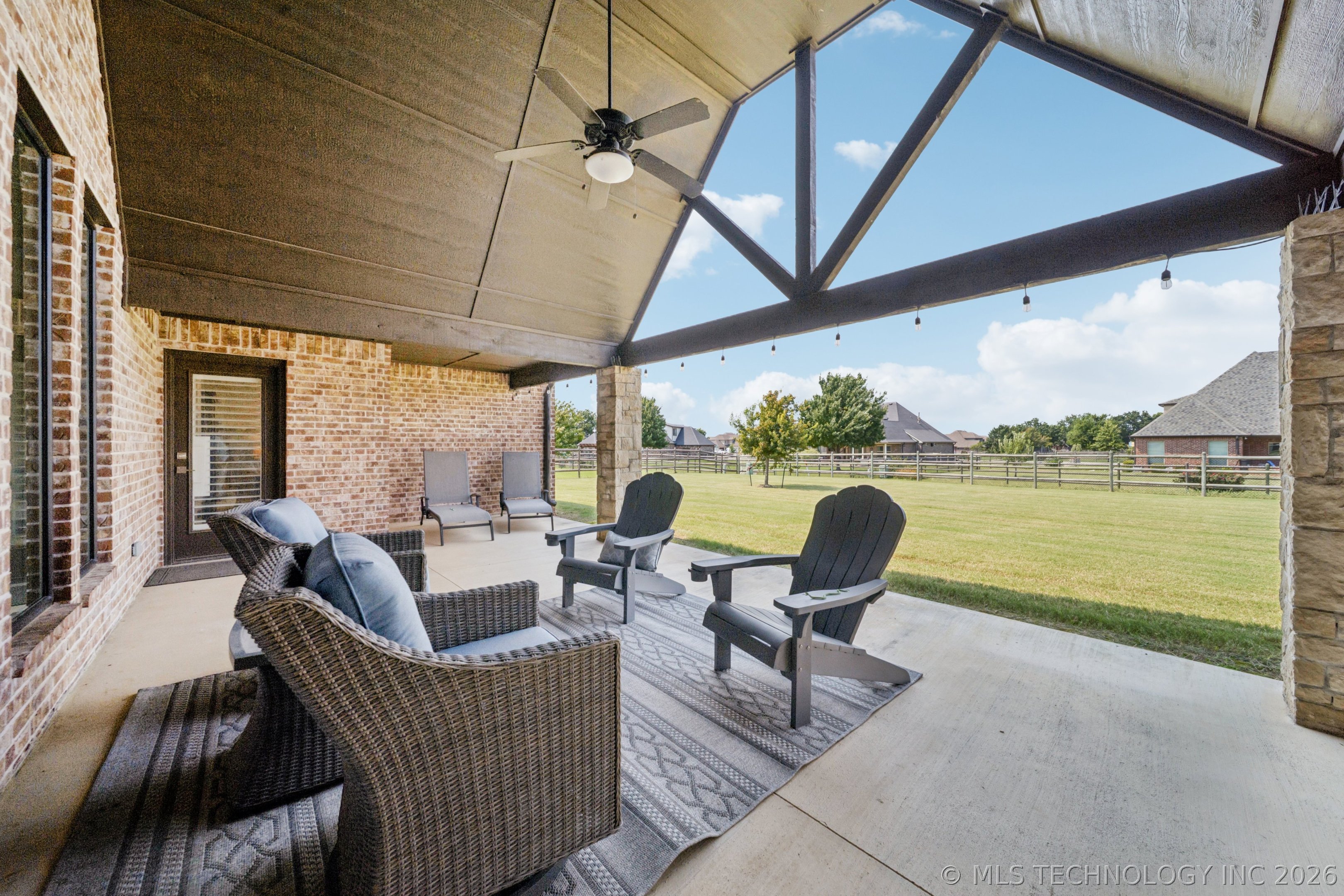 6270 N Creekwood Drive Owasso OK 74055