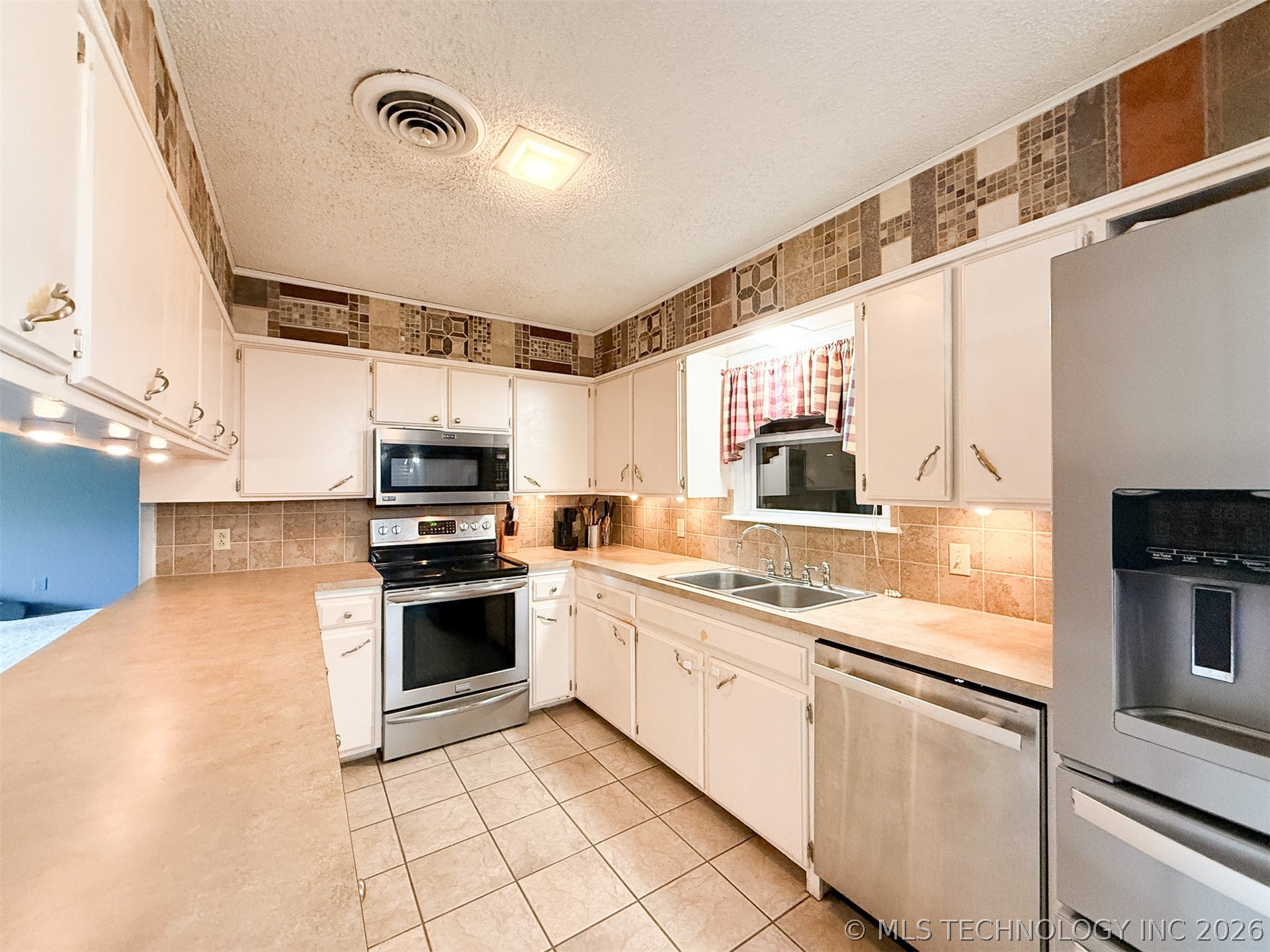 605 W Blair Avenue Wilburton OK 74578