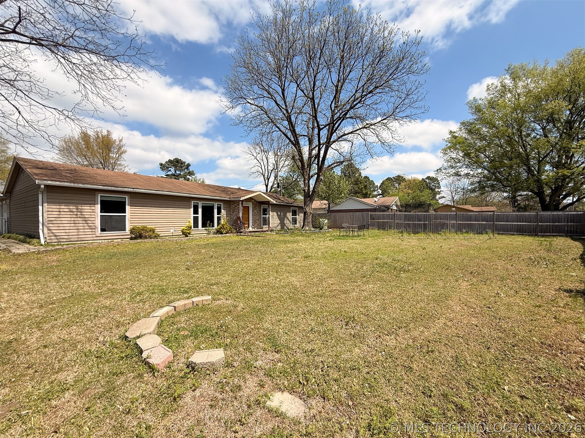605 W Blair Avenue Wilburton OK 74578