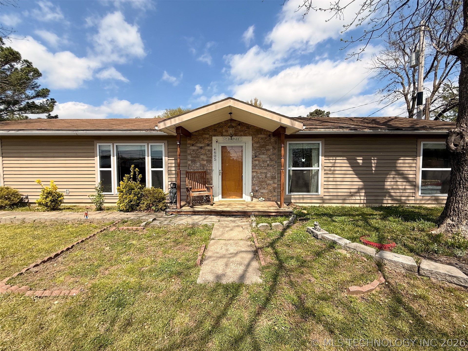 605 W Blair Avenue Wilburton OK 74578
