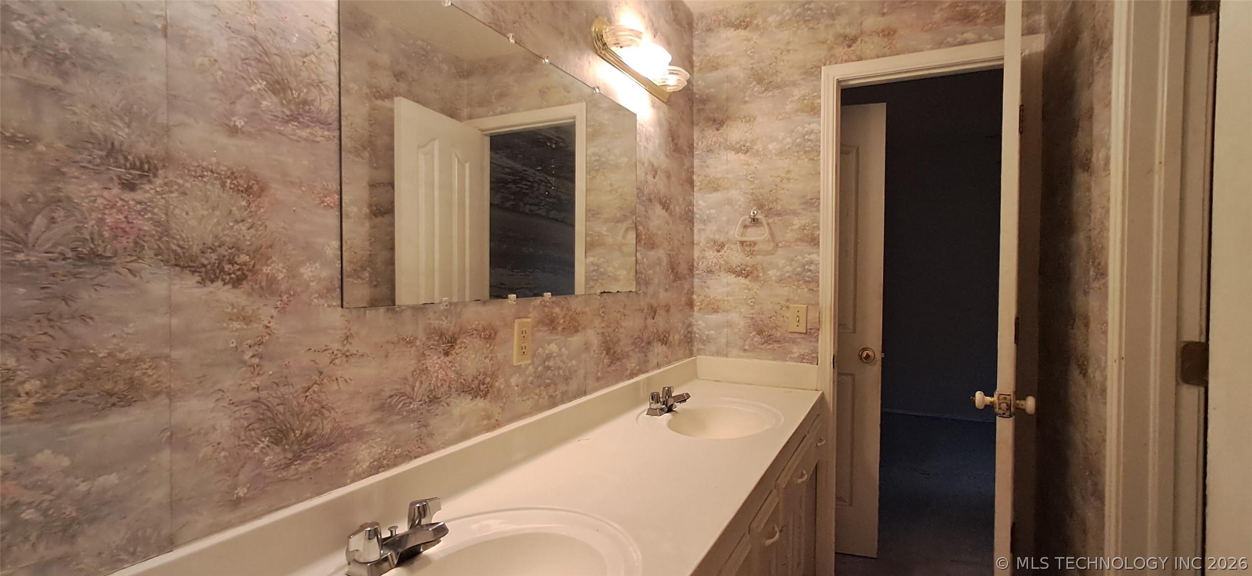 9107 E 66th Street Tulsa OK 74133