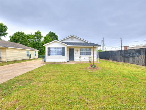 17 W Ross Avenue W Sapulpa OK 74066
