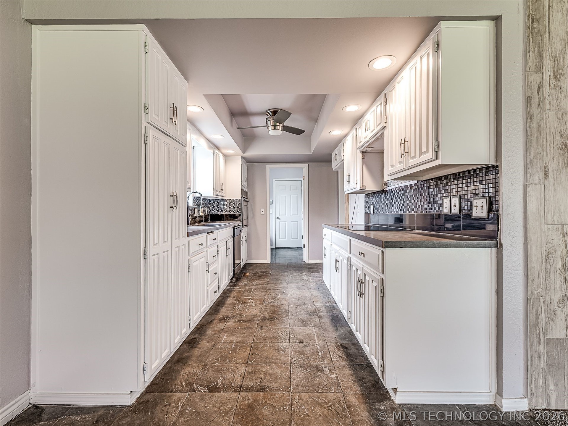 8960 E 16th Place Tulsa OK 74112