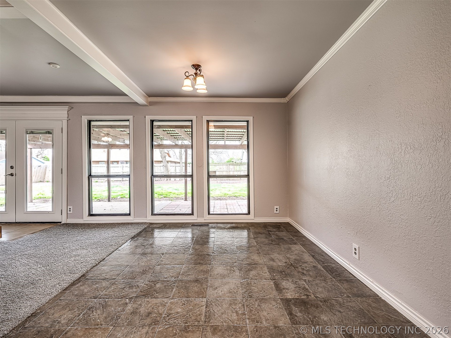 8960 E 16th Place Tulsa OK 74112