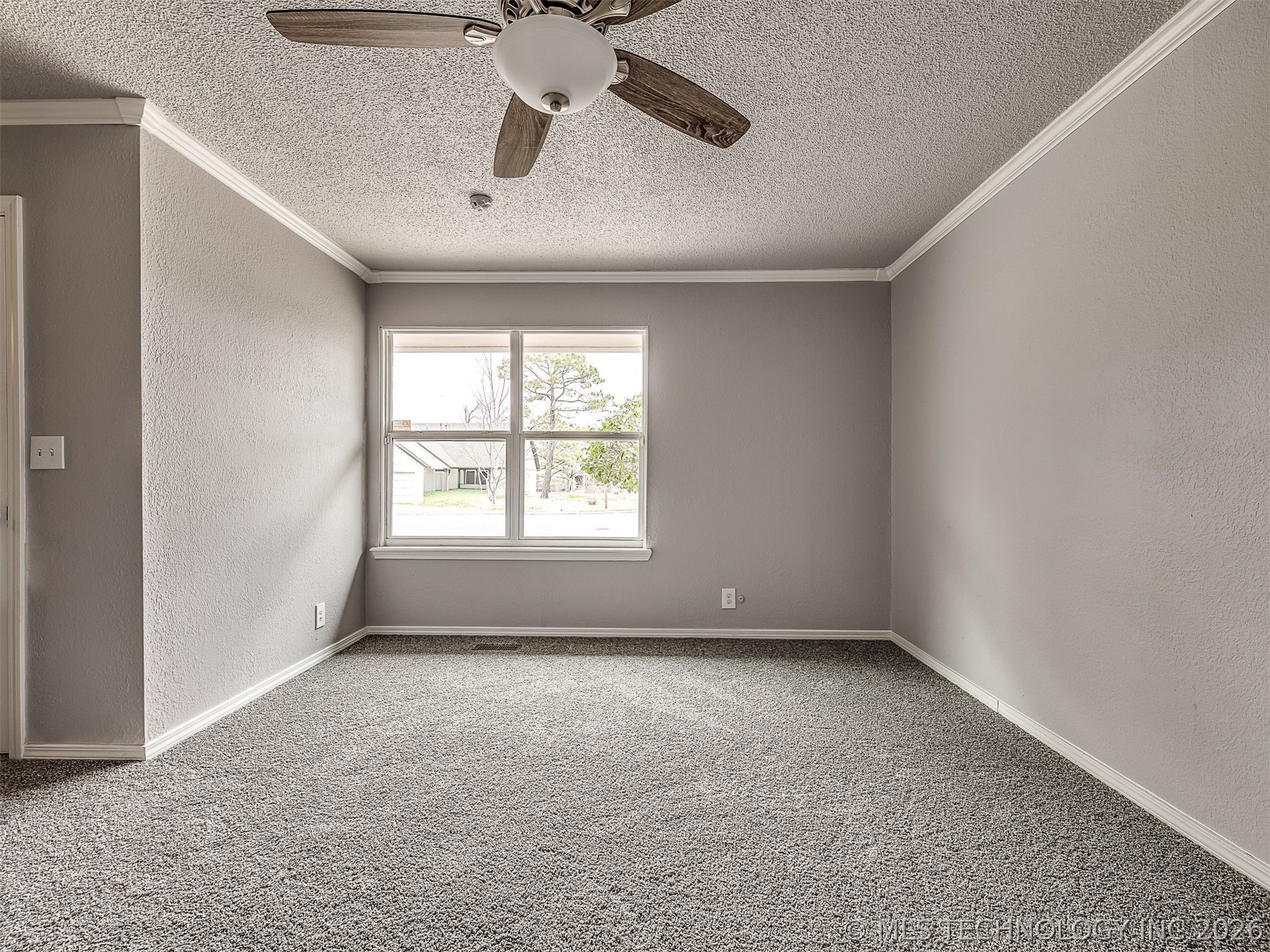8960 E 16th Place Tulsa OK 74112