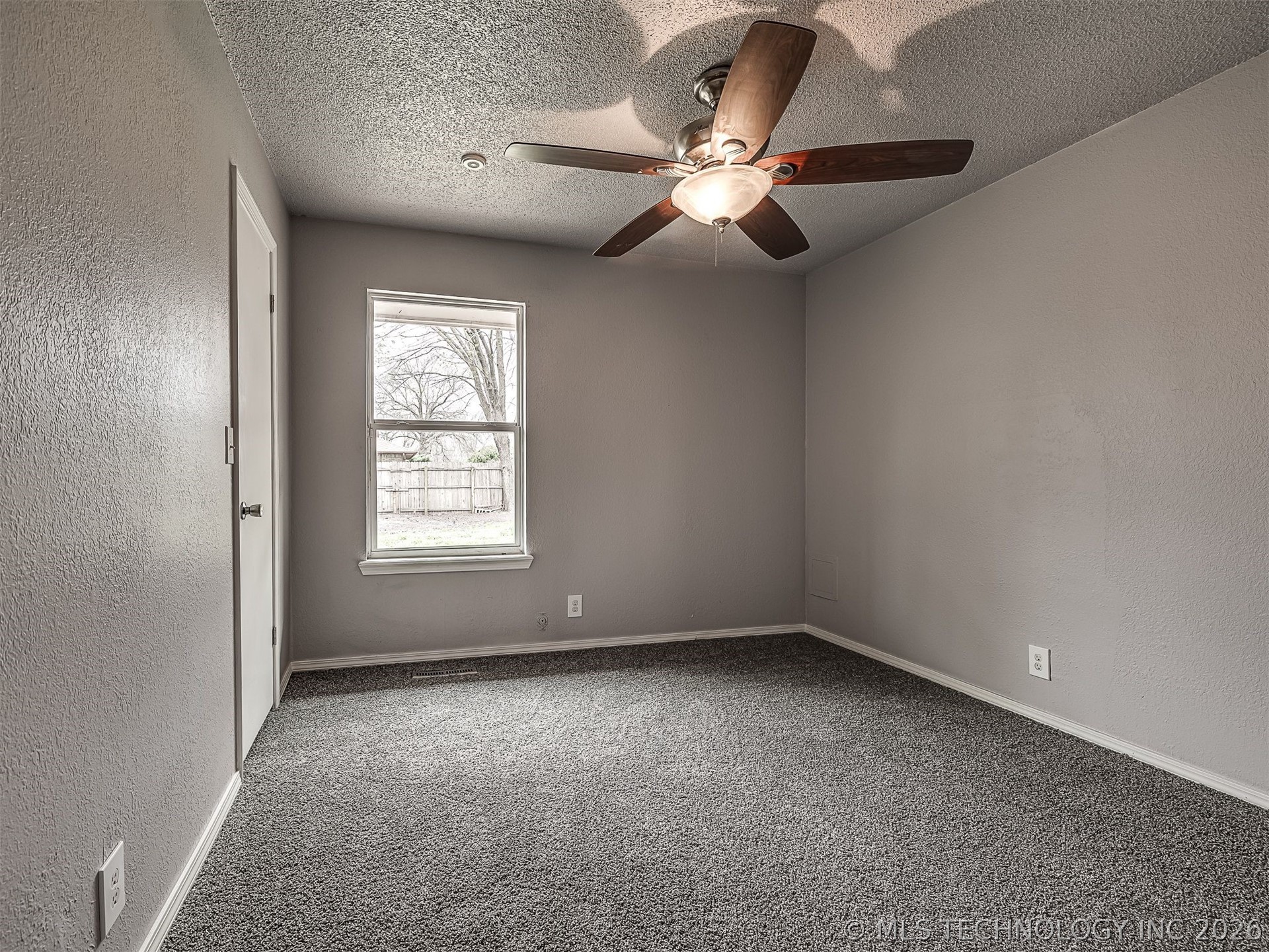 8960 E 16th Place Tulsa OK 74112
