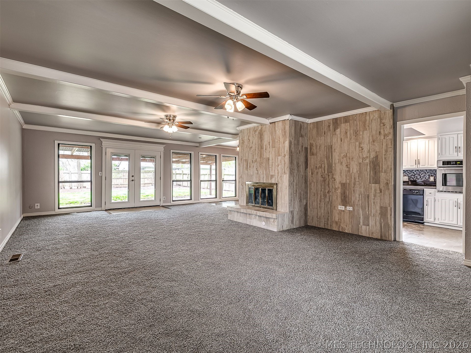 8960 E 16th Place Tulsa OK 74112