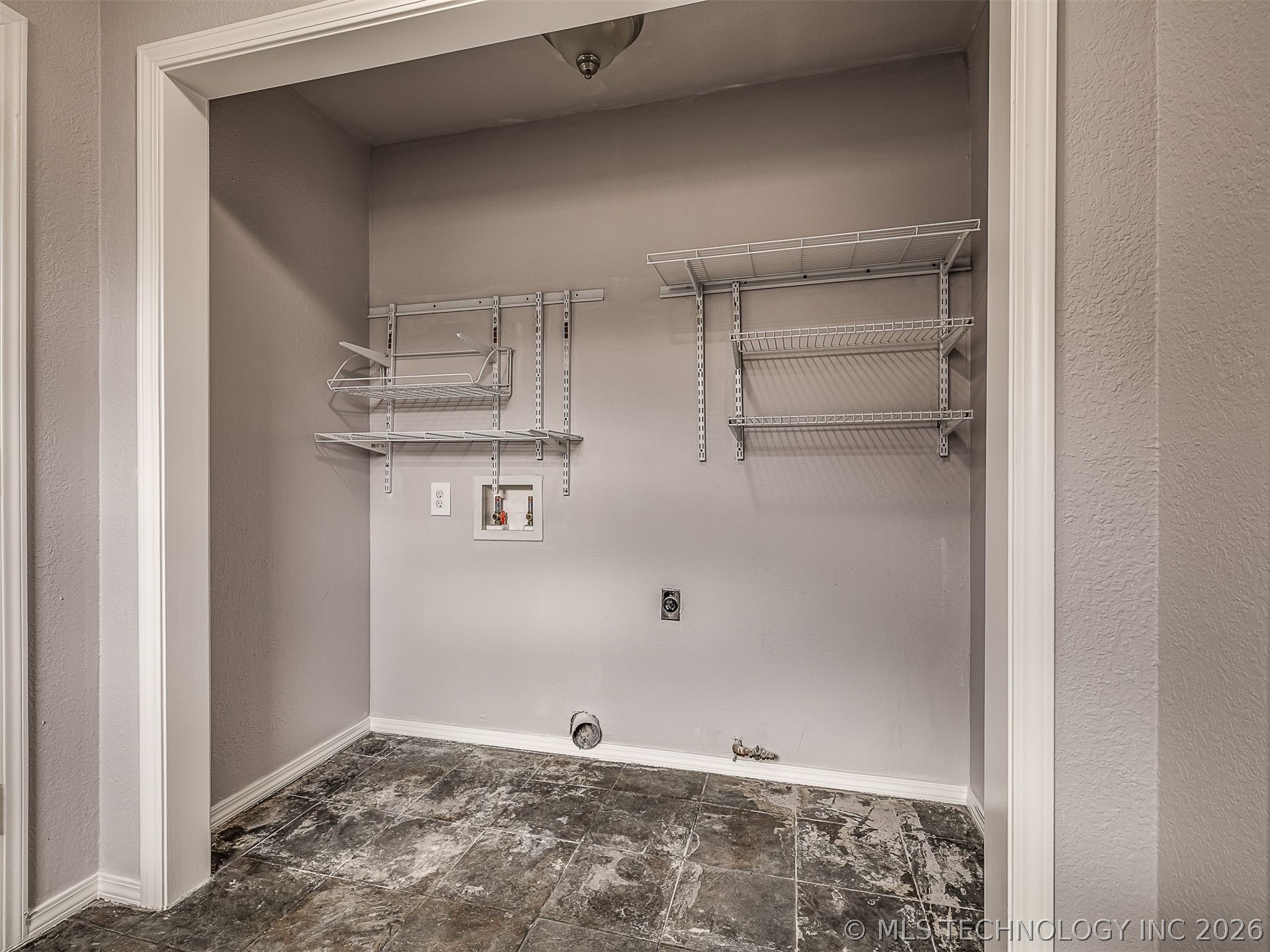 8960 E 16th Place Tulsa OK 74112